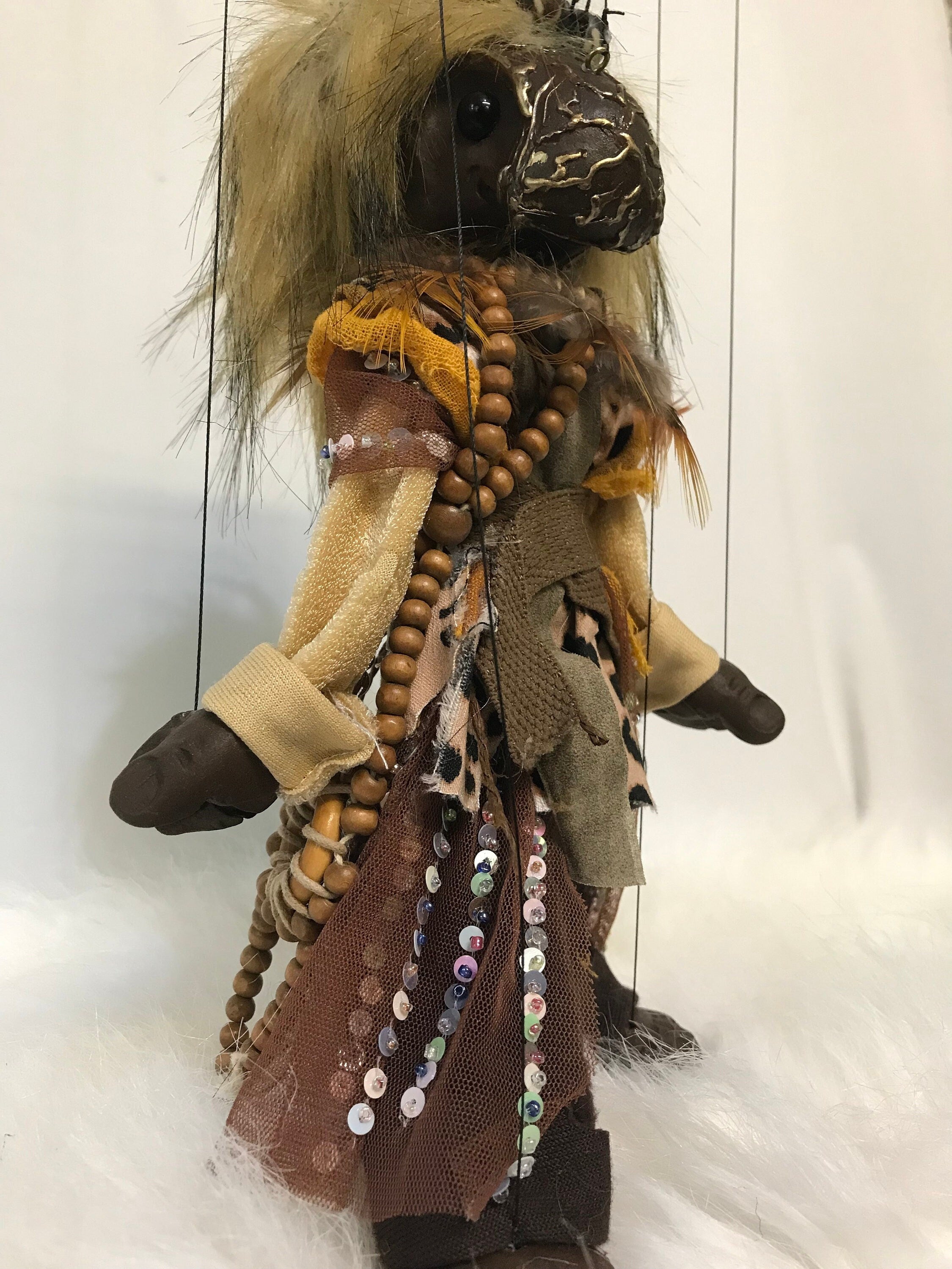 Qen - a Desert-dweller Oddling marionette
