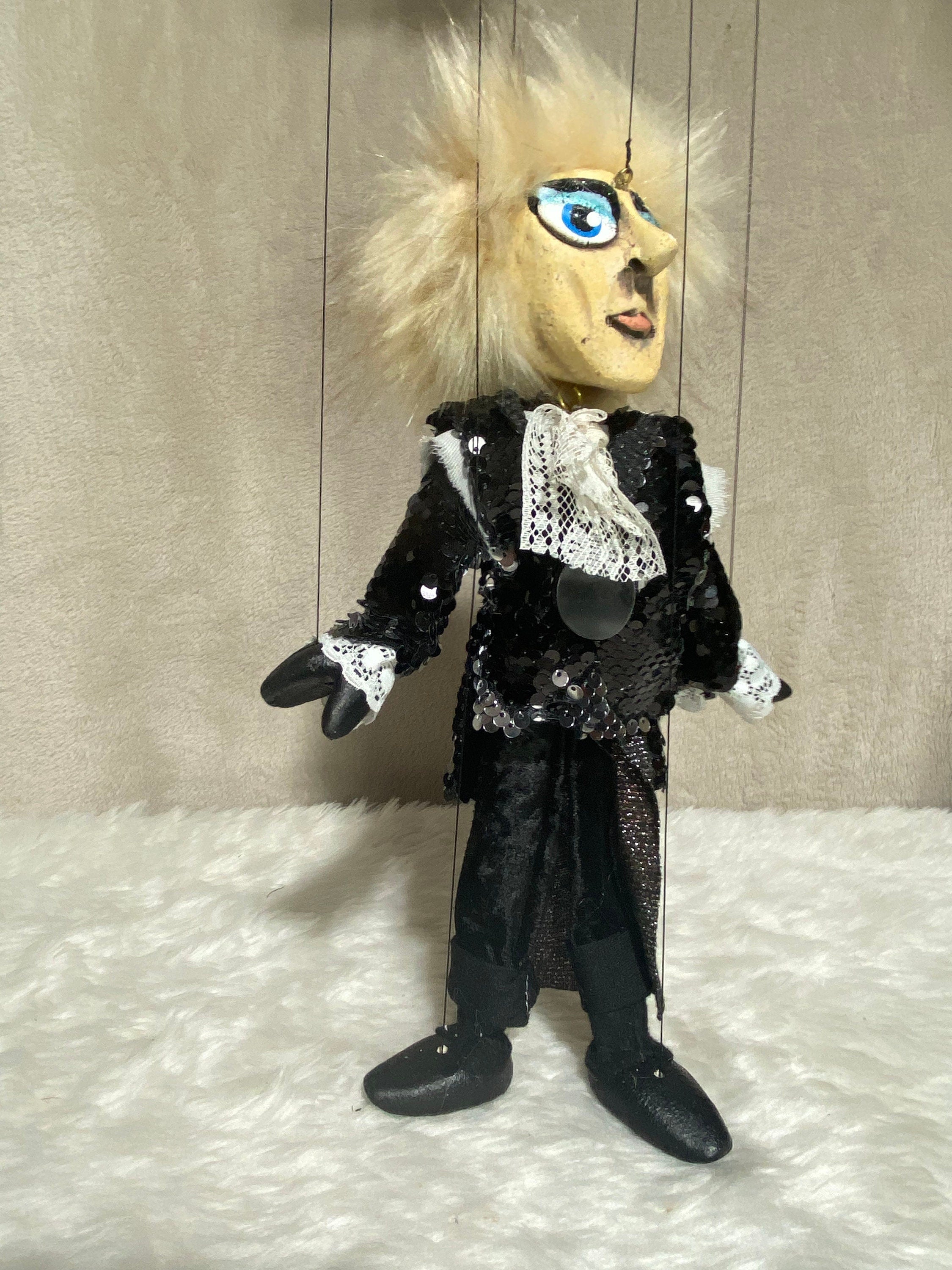 Ballroom Jareth - The Goblin King - David Bowie Marionette