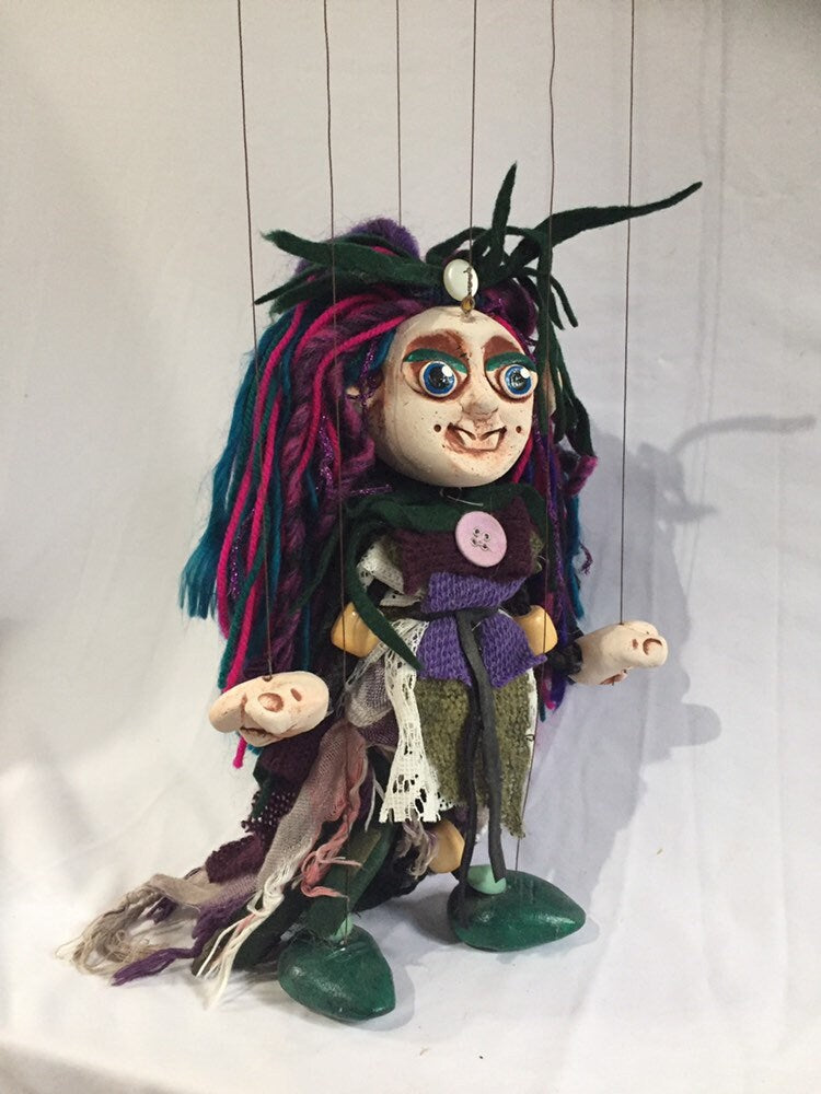 Dresilda Tarantella Marionette