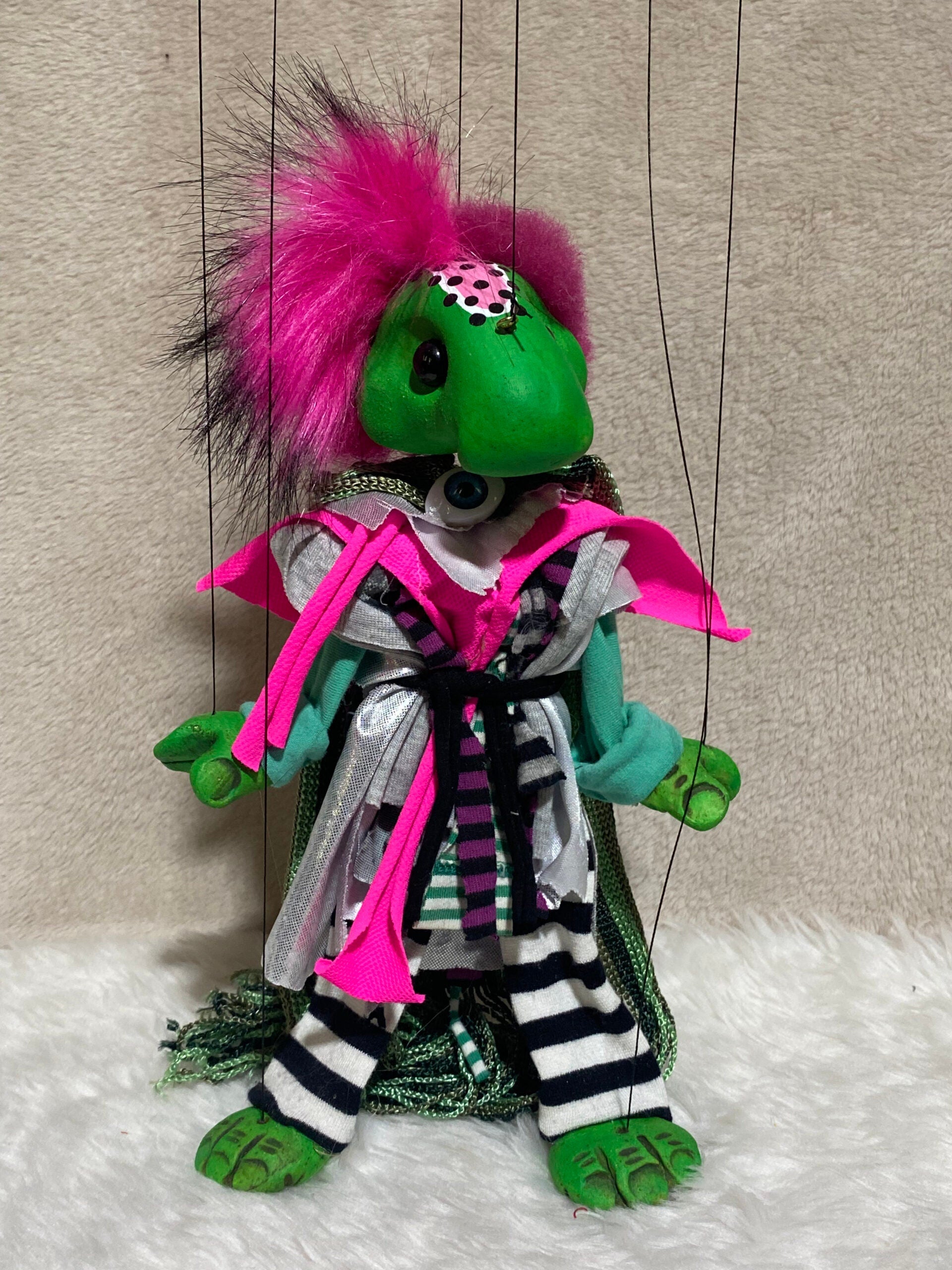 Yatzy - an Oddling Marionette