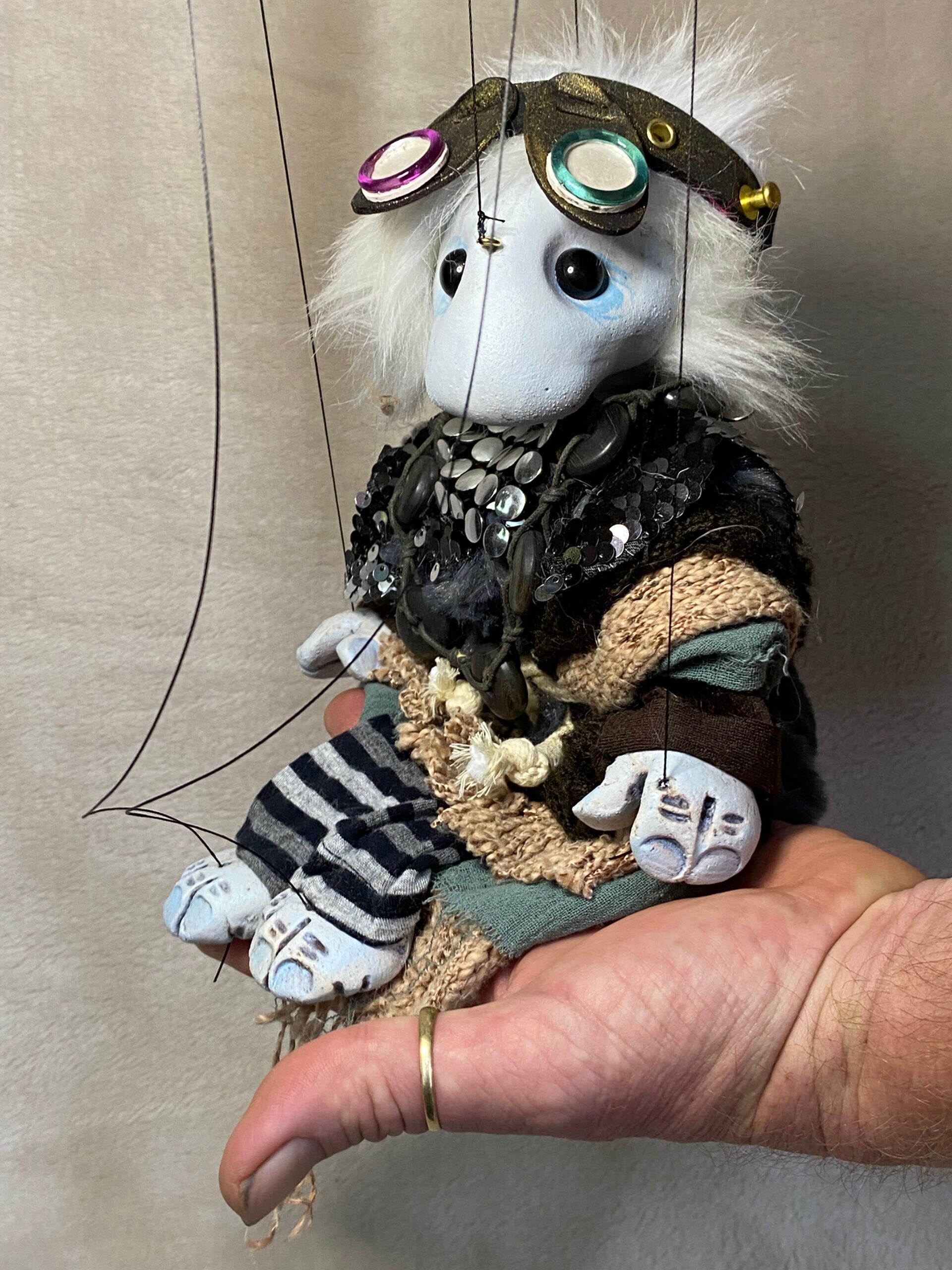 Dolldrum - an Underwolder Oddling Marionette