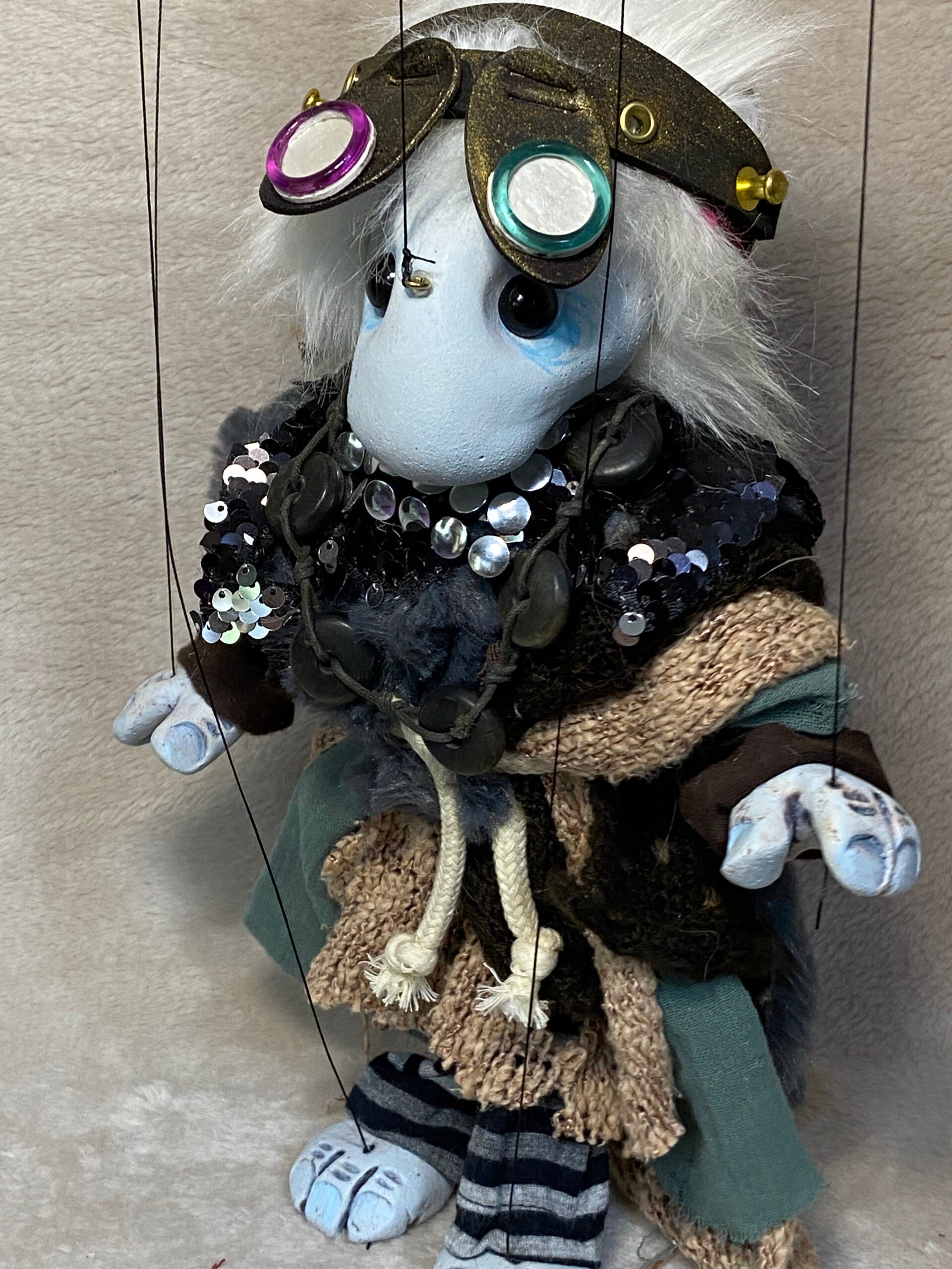 Dolldrum - an Underwolder Oddling Marionette