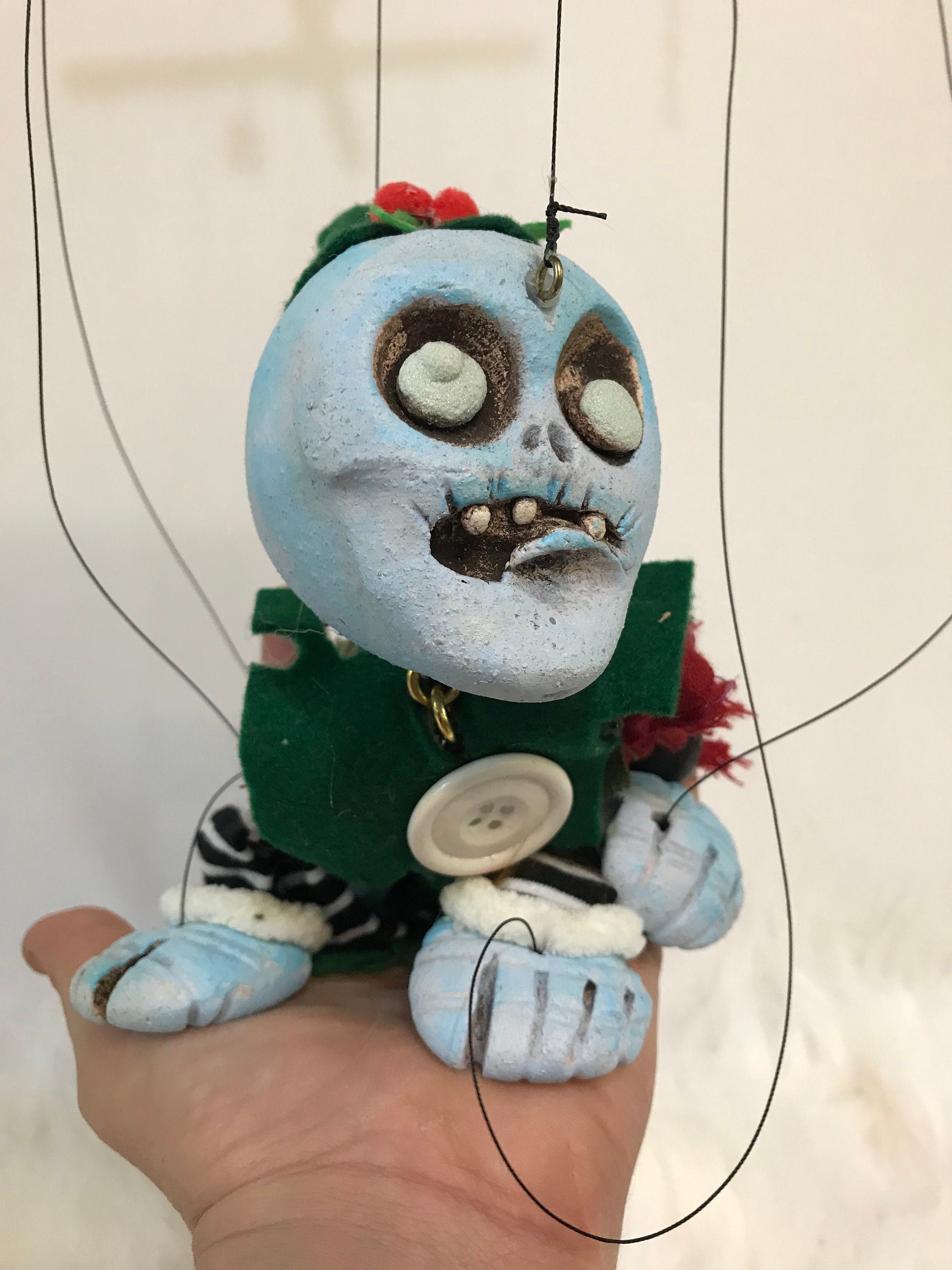 Santa’s Dead little helper Zombie Elf l Marionette