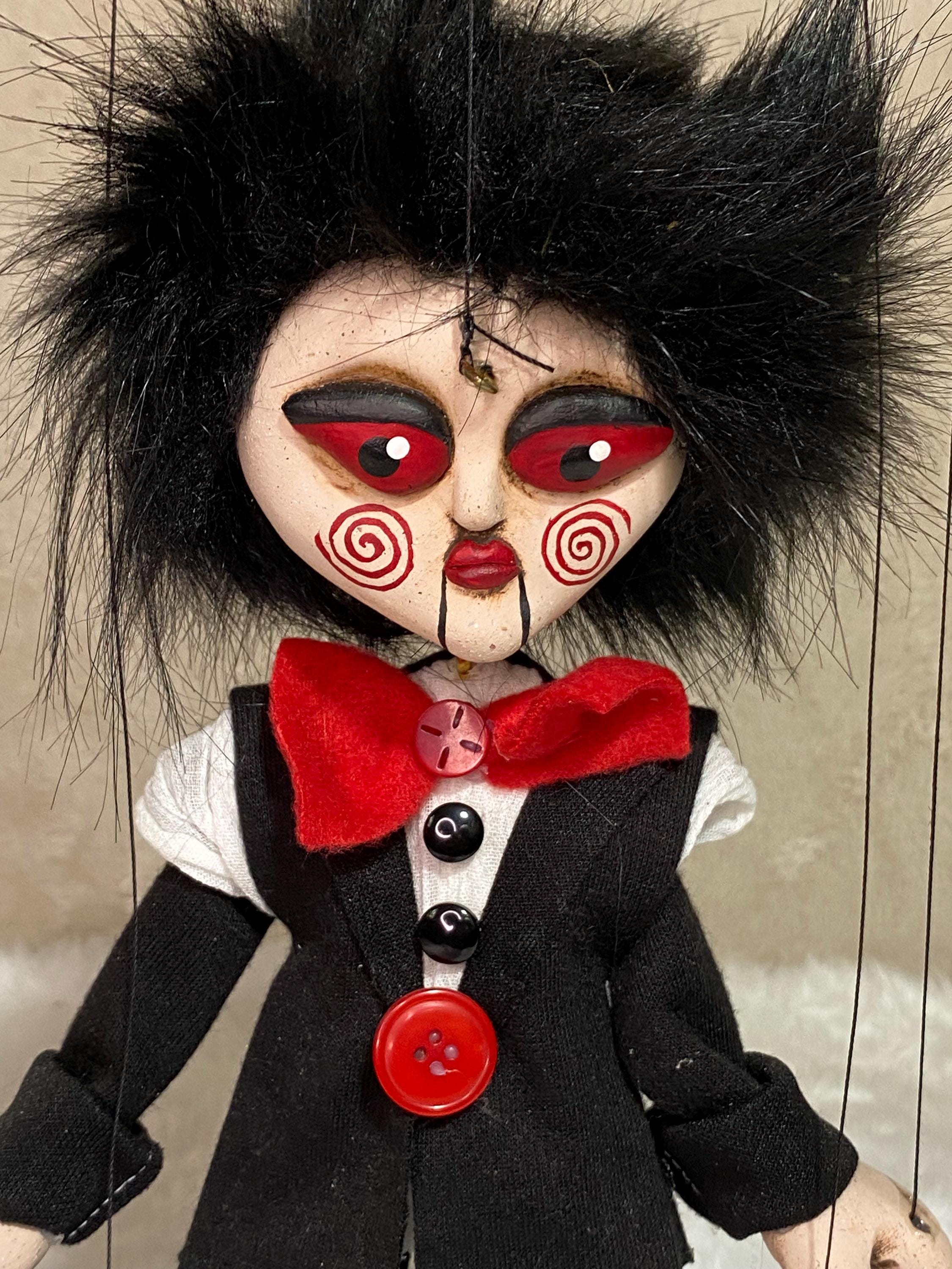 Creepy Ventiloquist Doll: Cosplay Marionette Puppet