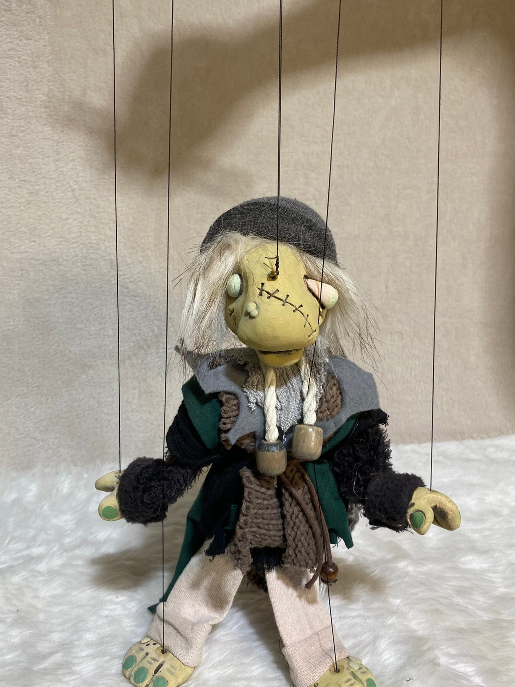 Grogg - a Zombling marionette