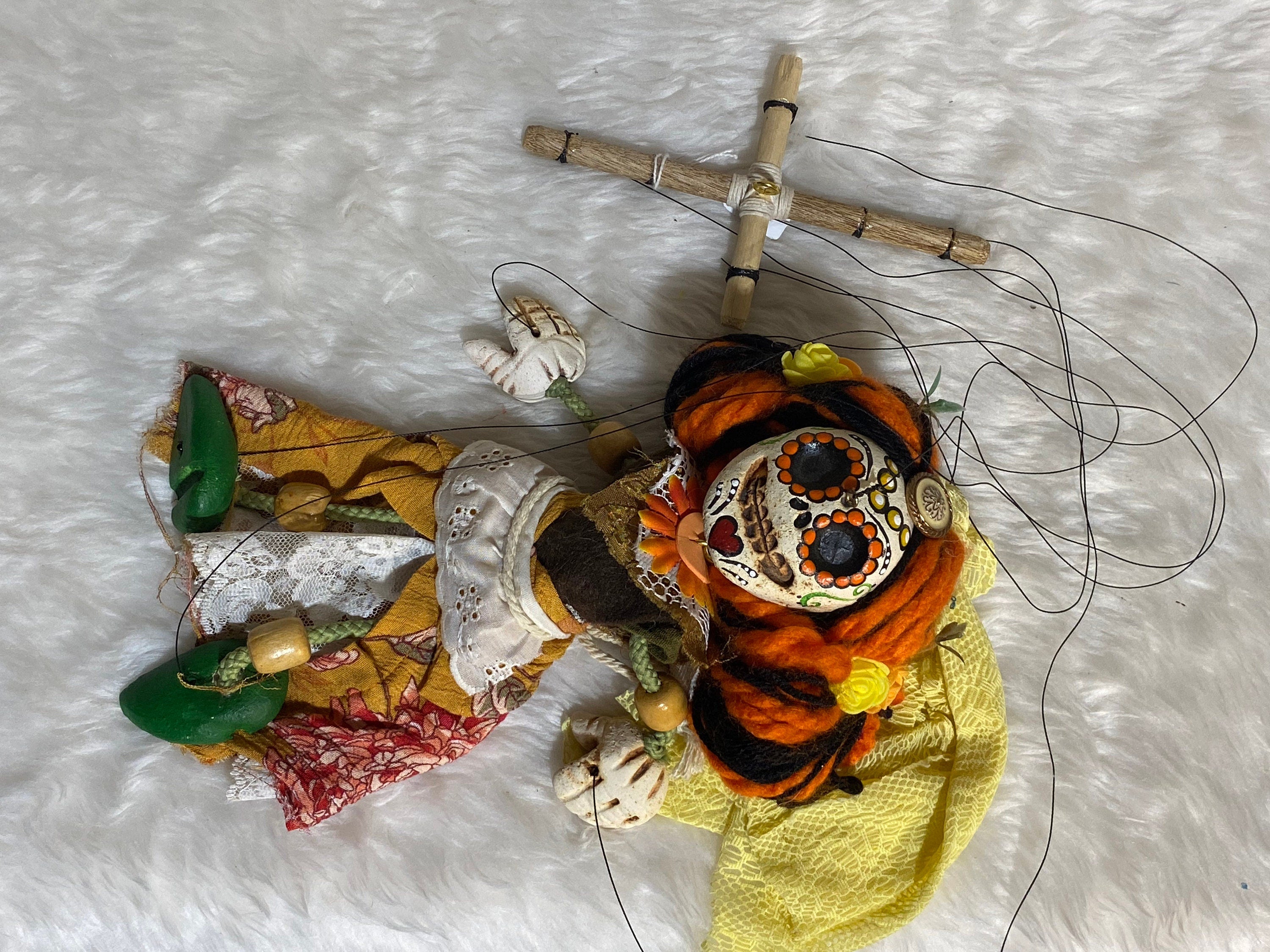 Day-of-the-Dead Señorita - Marionette Puppet