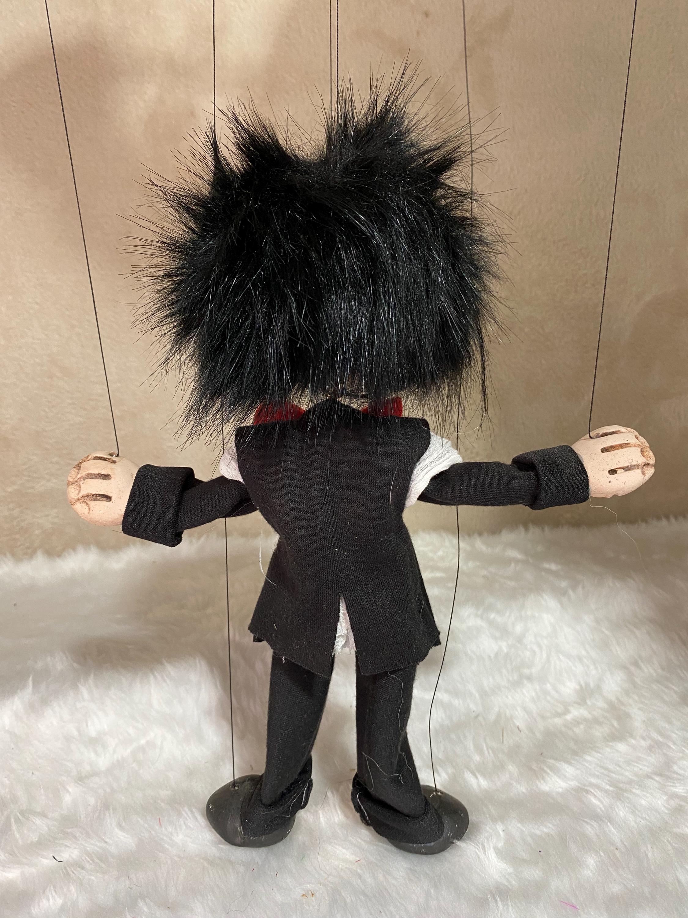 Creepy Ventiloquist Doll: Cosplay Marionette Puppet