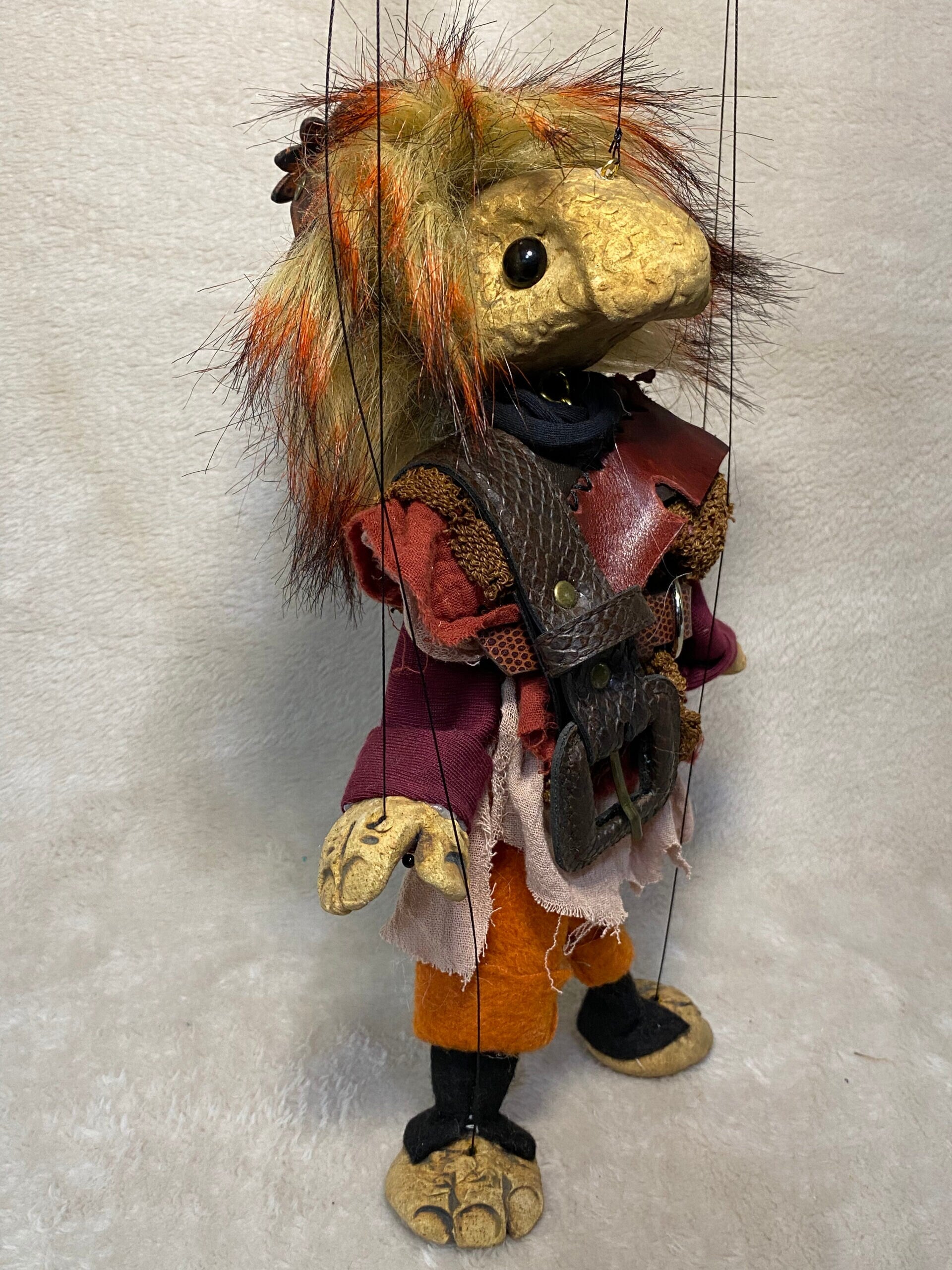 Hraef - a Desert-dweller Oddling Marionette