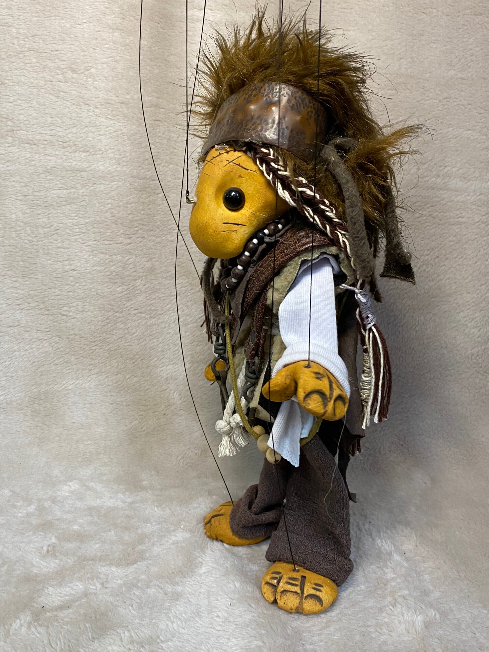 Sloane the Paladin - an Oddling Marionette