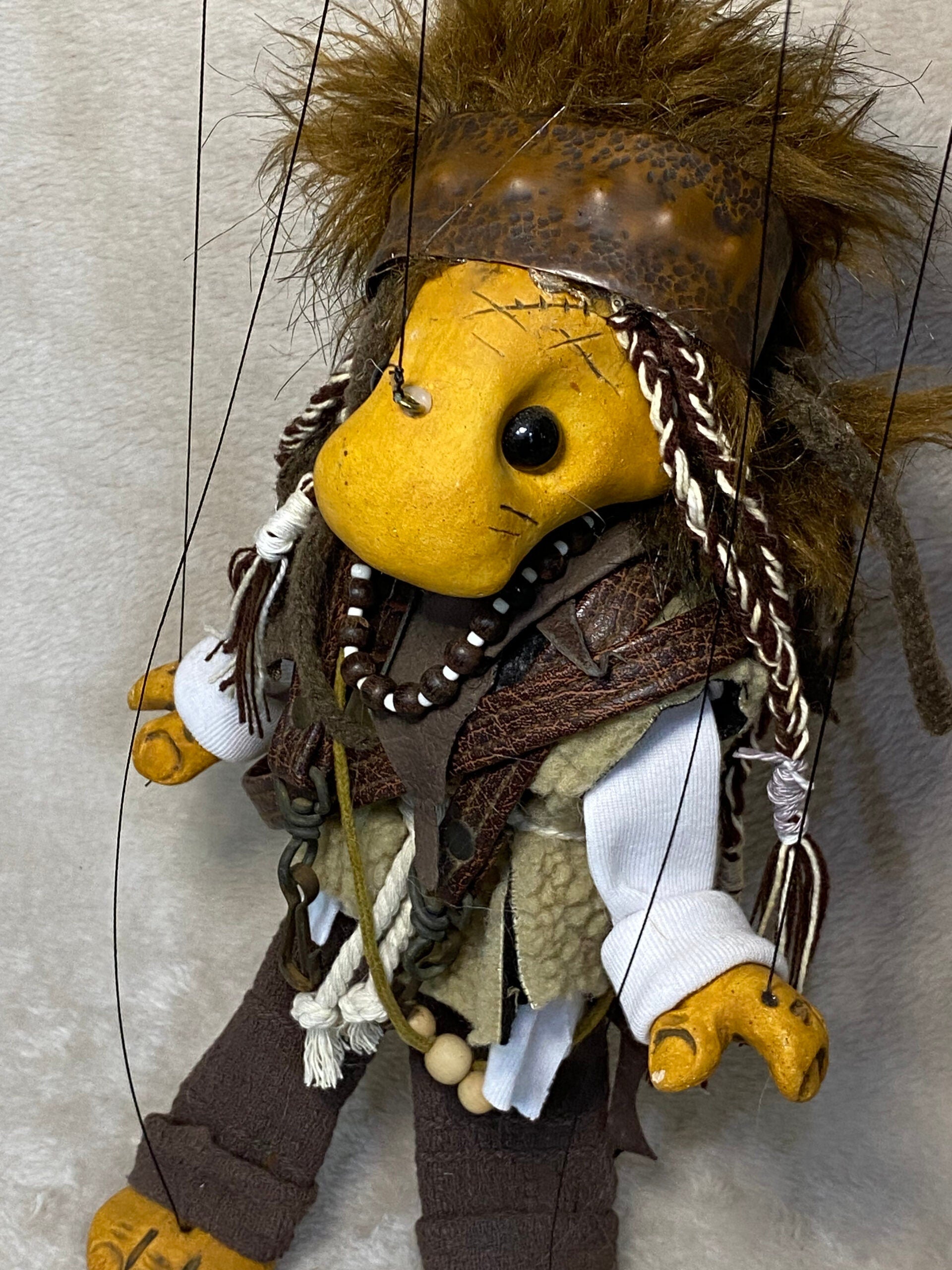 Sloane the Paladin - an Oddling Marionette