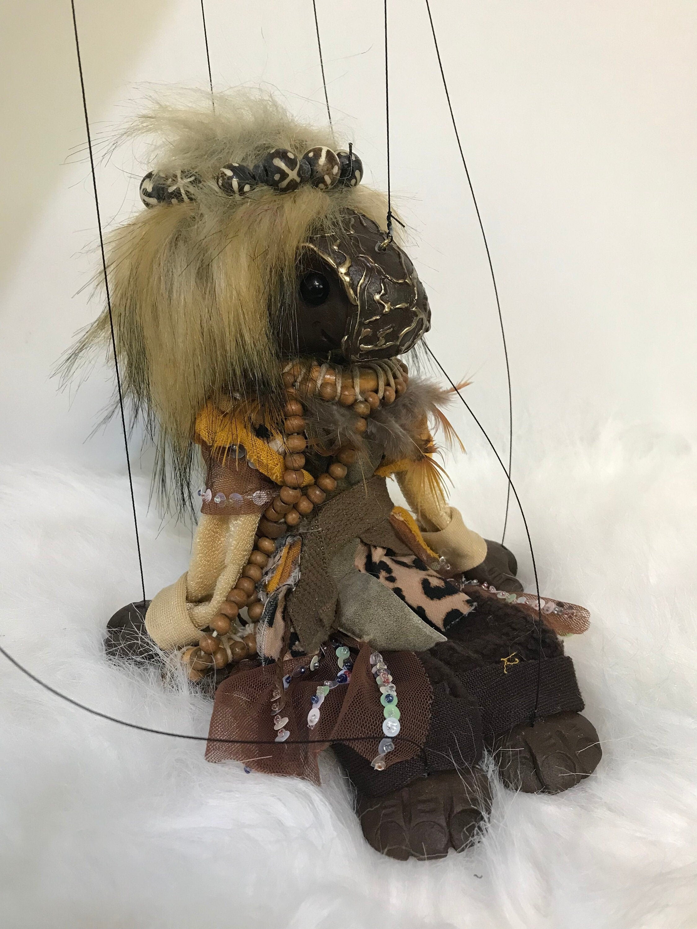 Qen - a Desert-dweller Oddling marionette