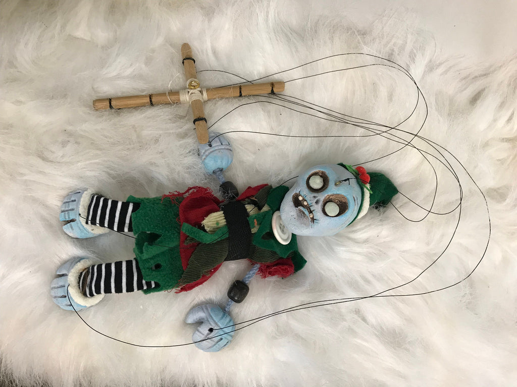 Santa’s Dead little helper Zombie Elf l Marionette