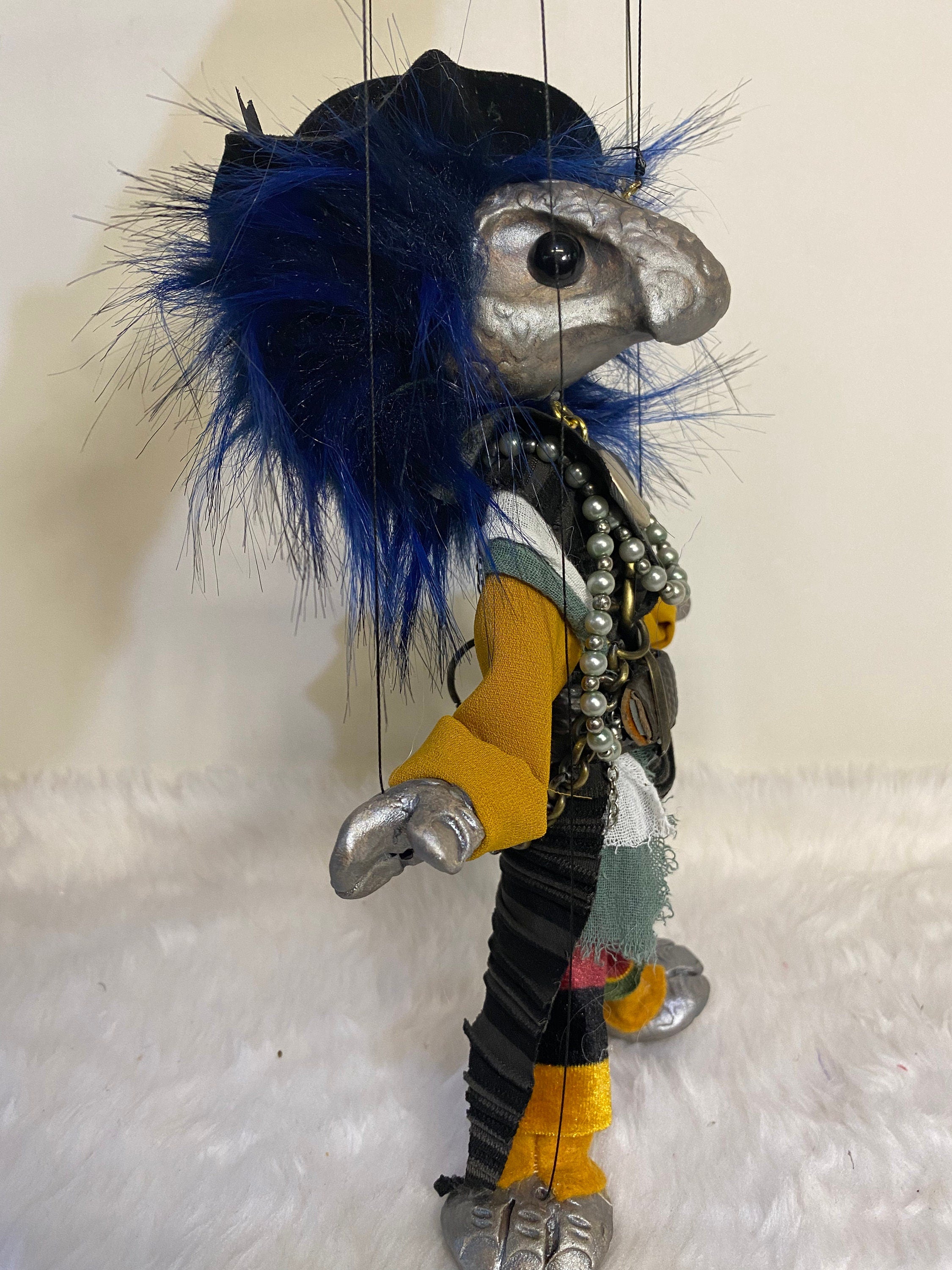 Kaptain Kailani - an Oceanic Oddling marionette