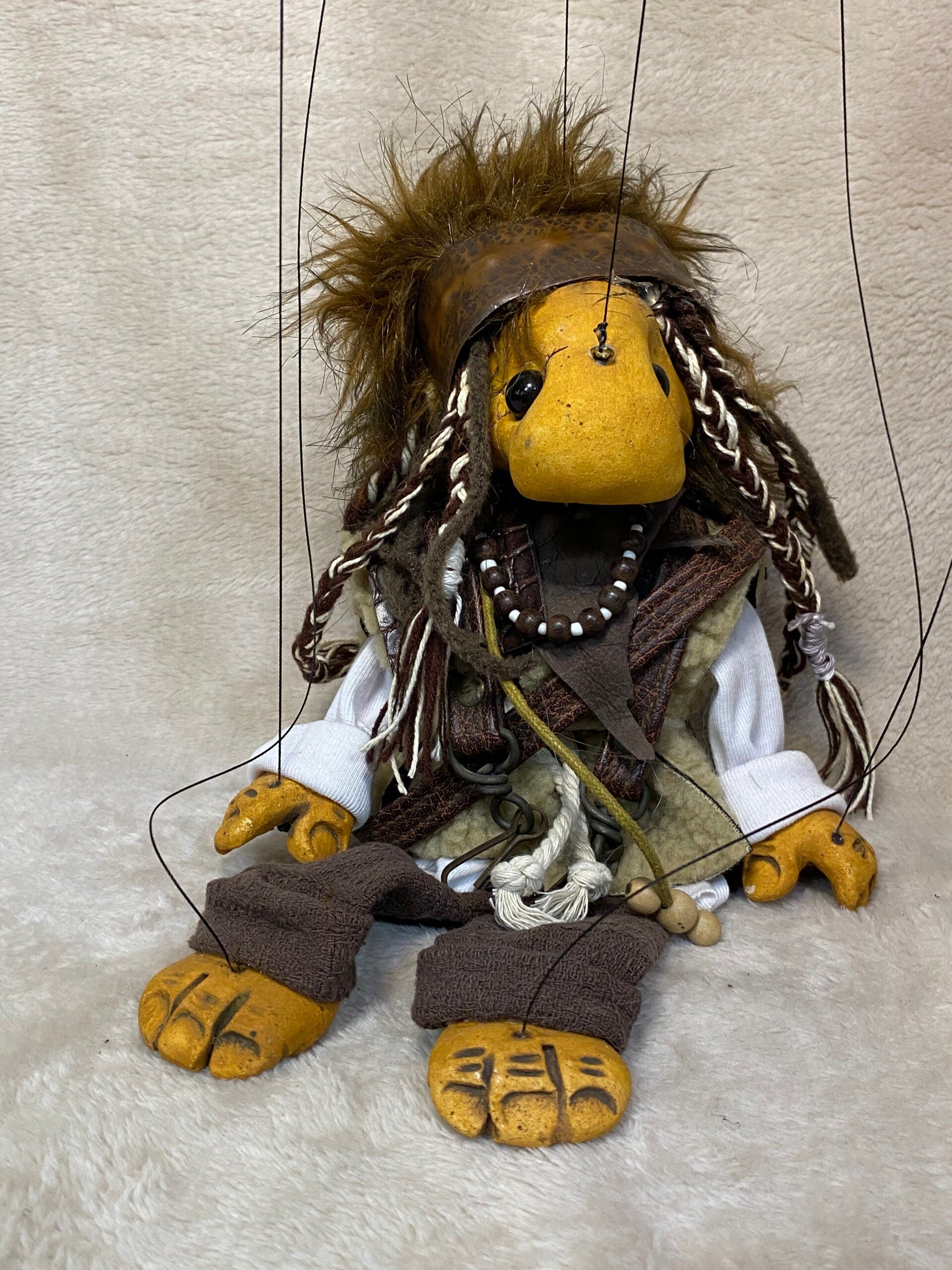 Sloane the Paladin - an Oddling Marionette