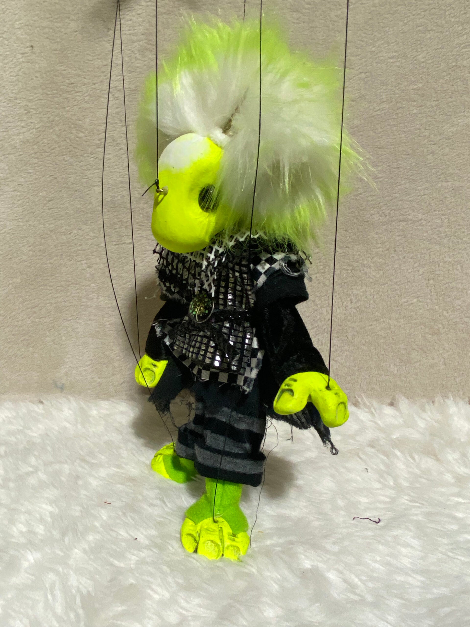 Ti - an Oddling Marionette