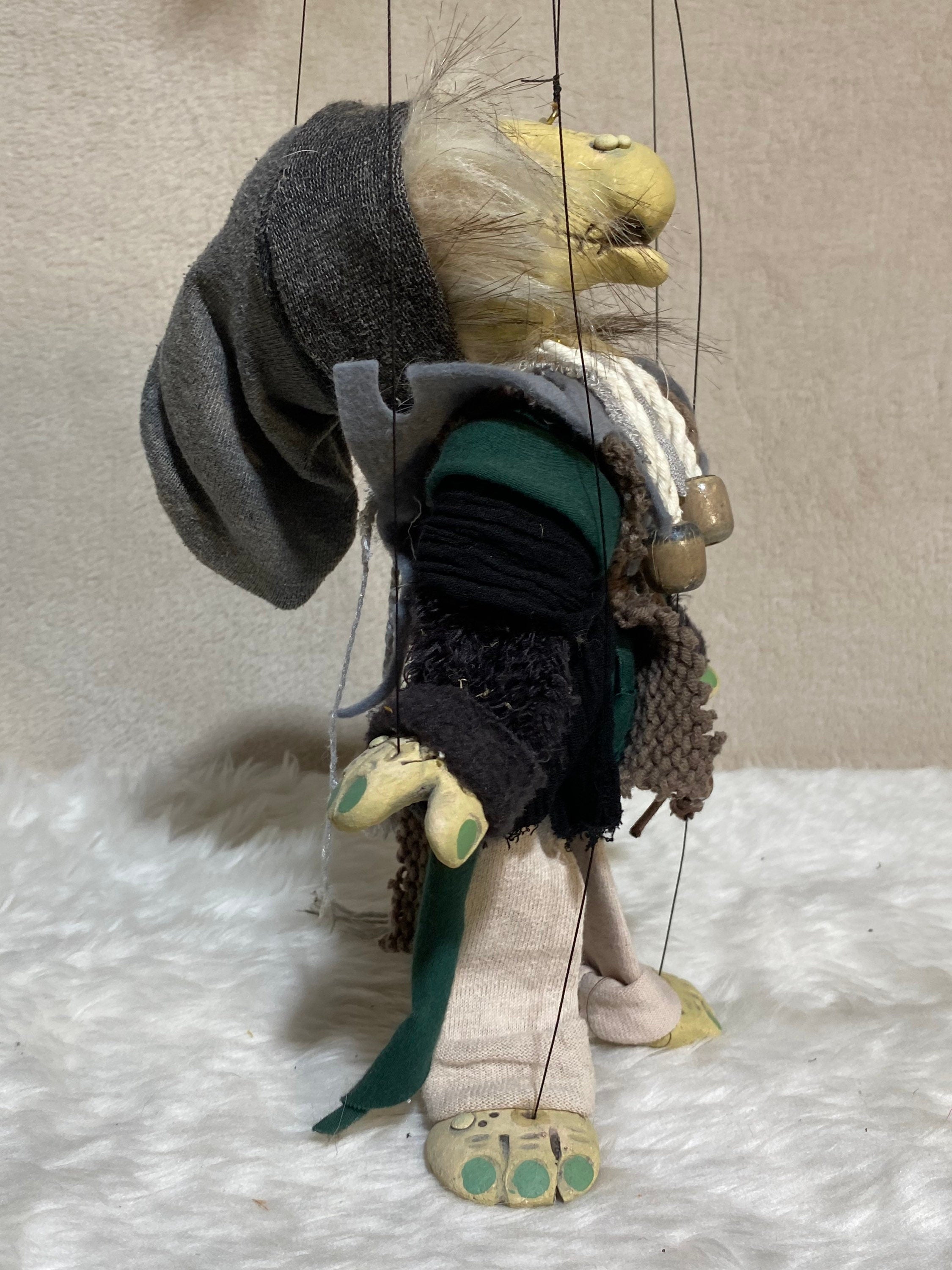 Grogg - a Zombling marionette