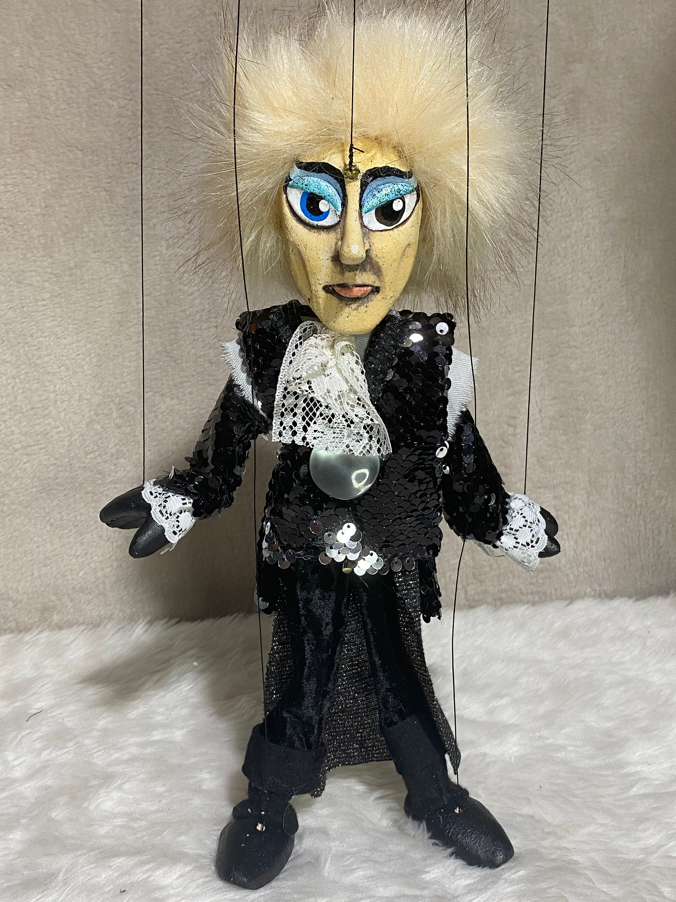 Ballroom Jareth - The Goblin King - David Bowie Marionette