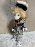 Di-daq: an Unusual Oddling Marionette