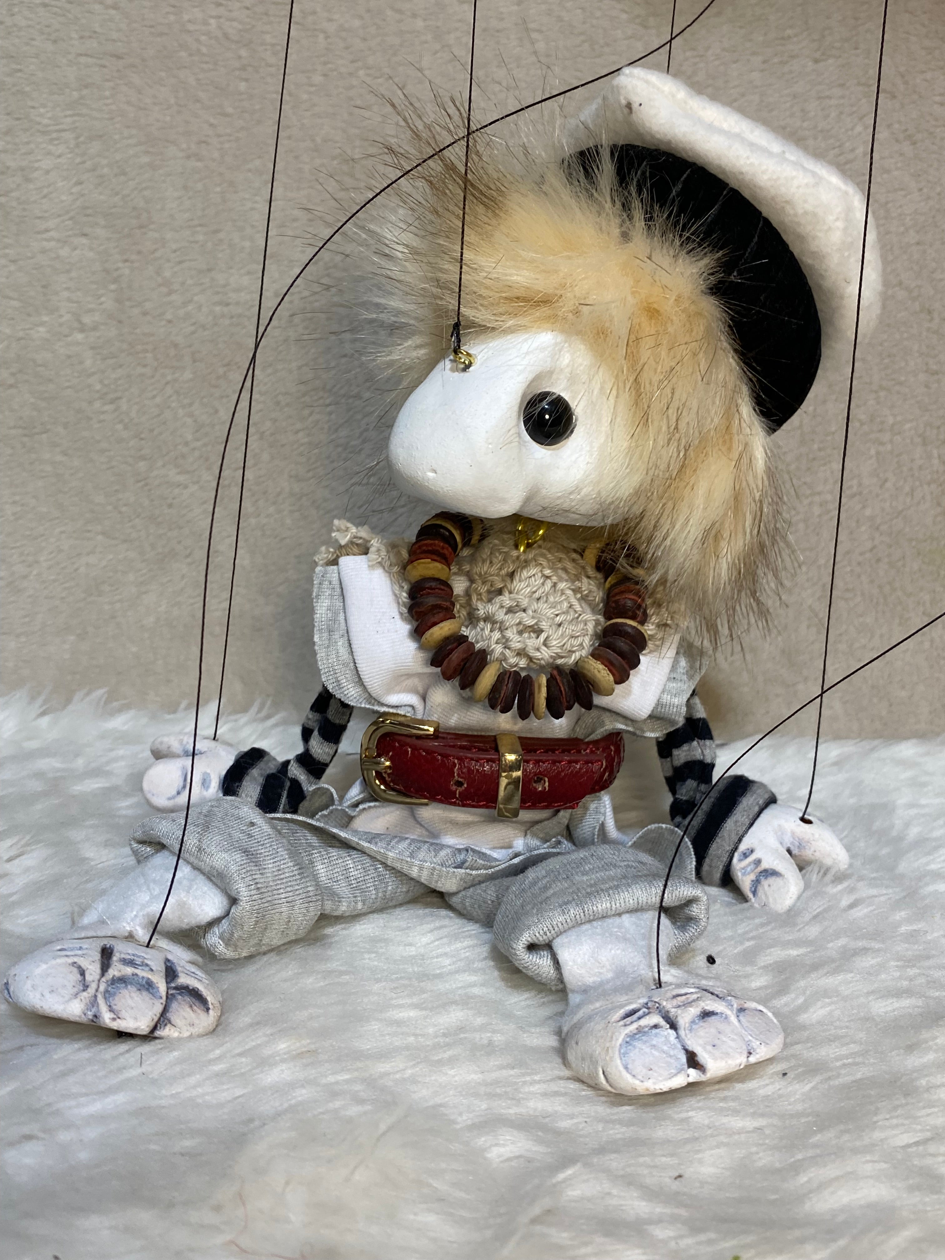 Di-daq: an Unusual Oddling Marionette
