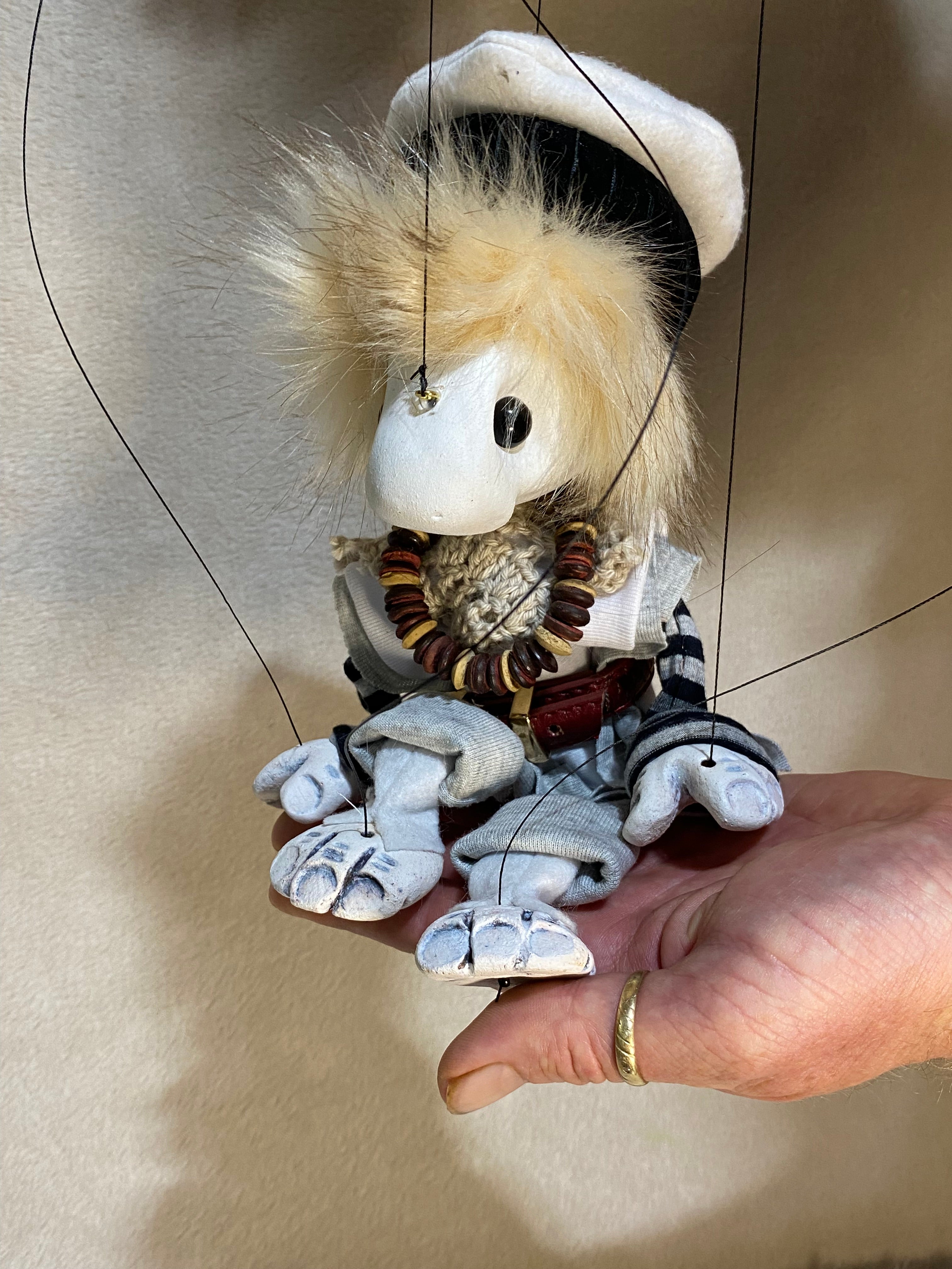 Di-daq: an Unusual Oddling Marionette