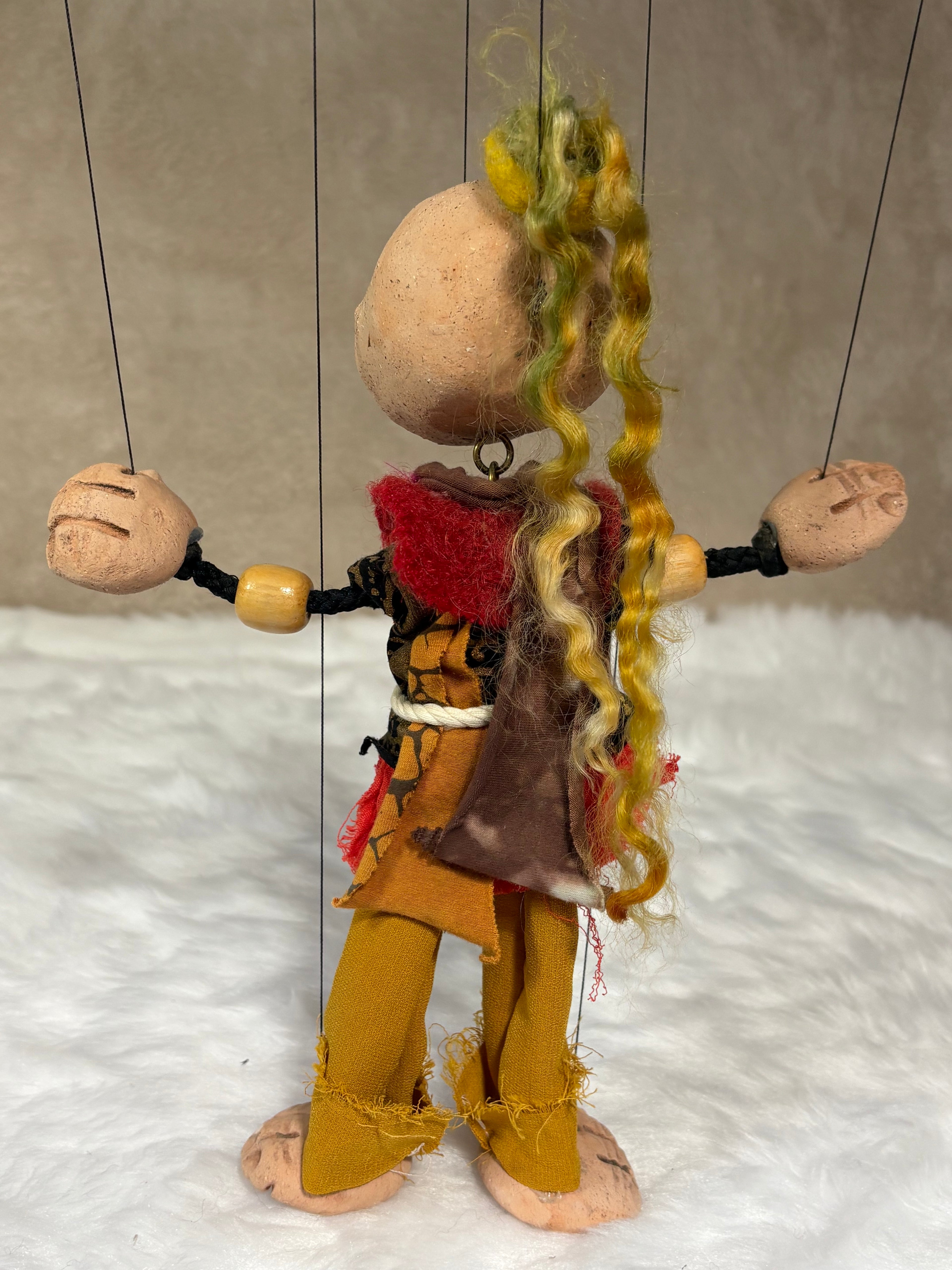 Little Weenie: Classic Marionette Puppet