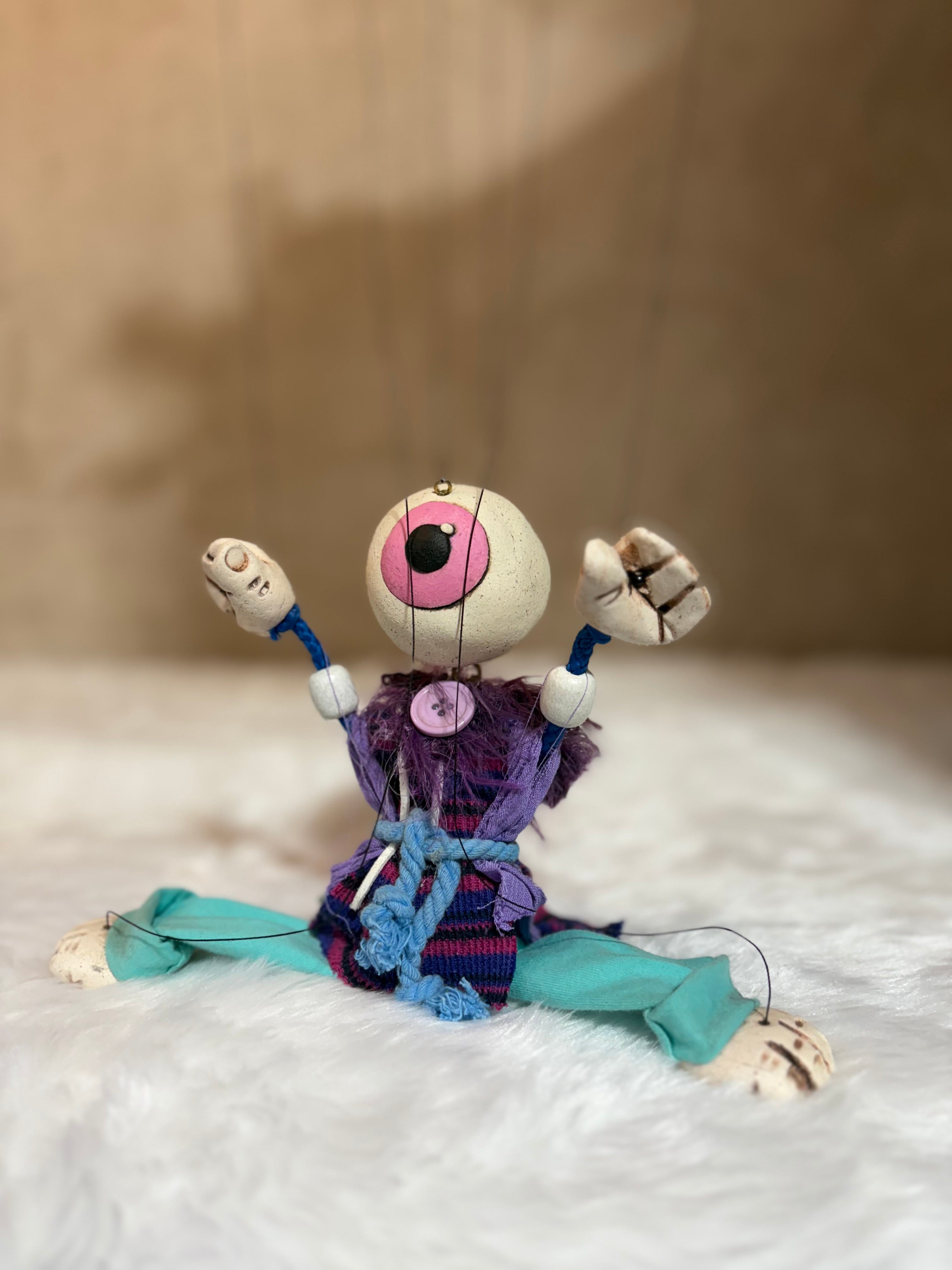Eyeball Dude - Classic Marionette Puppet