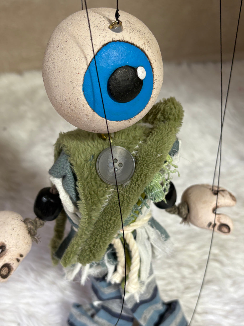 Eyeball Monster: Classic Marionette Puppet