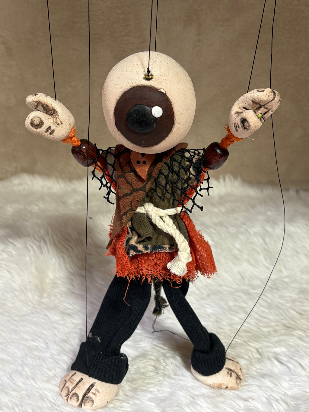 Eyeball Monster: Classic Marionette Puppet