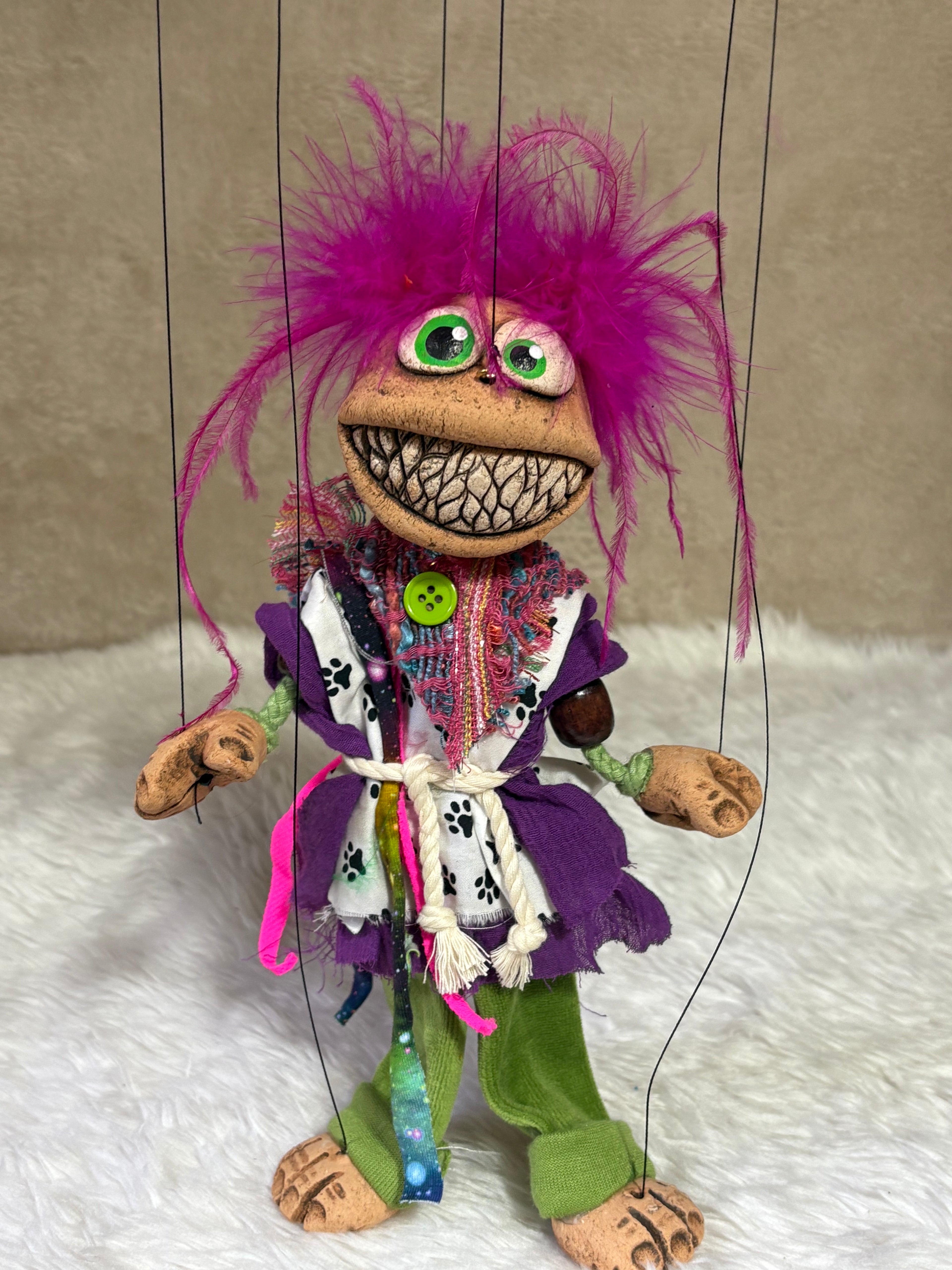 Little Weenie: Classic Marionette Puppet