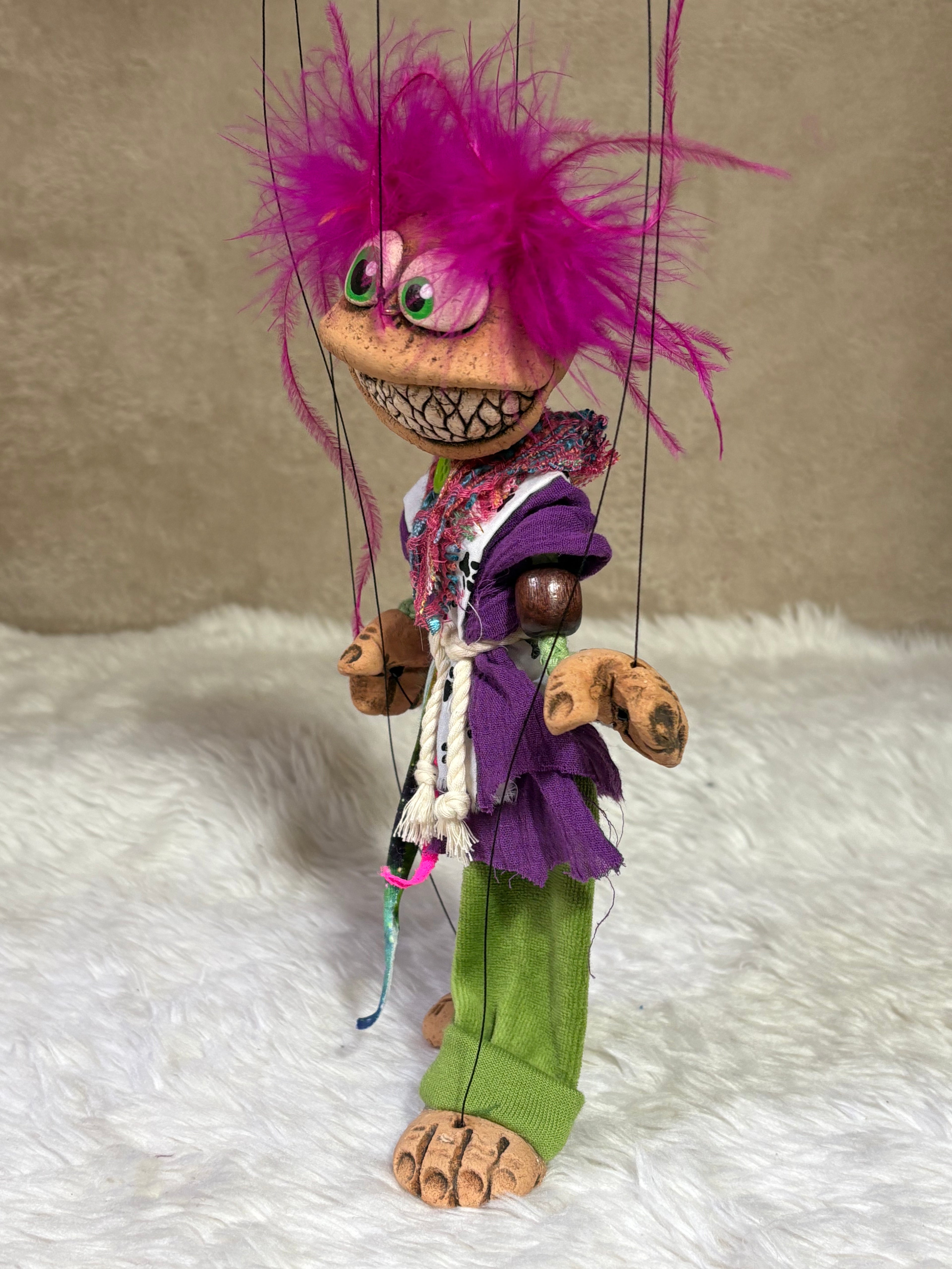 Little Weenie: Classic Marionette Puppet