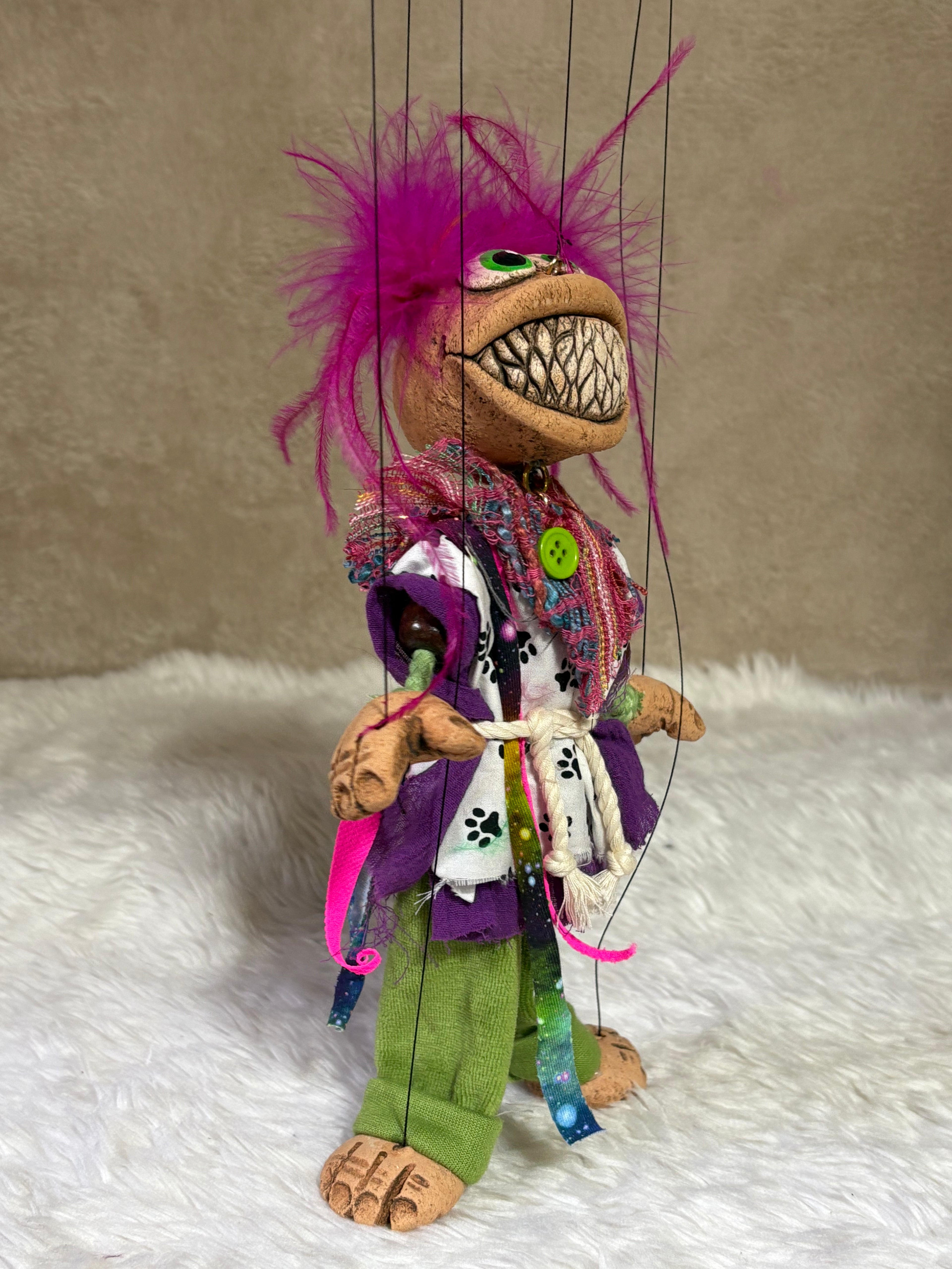 Little Weenie: Classic Marionette Puppet