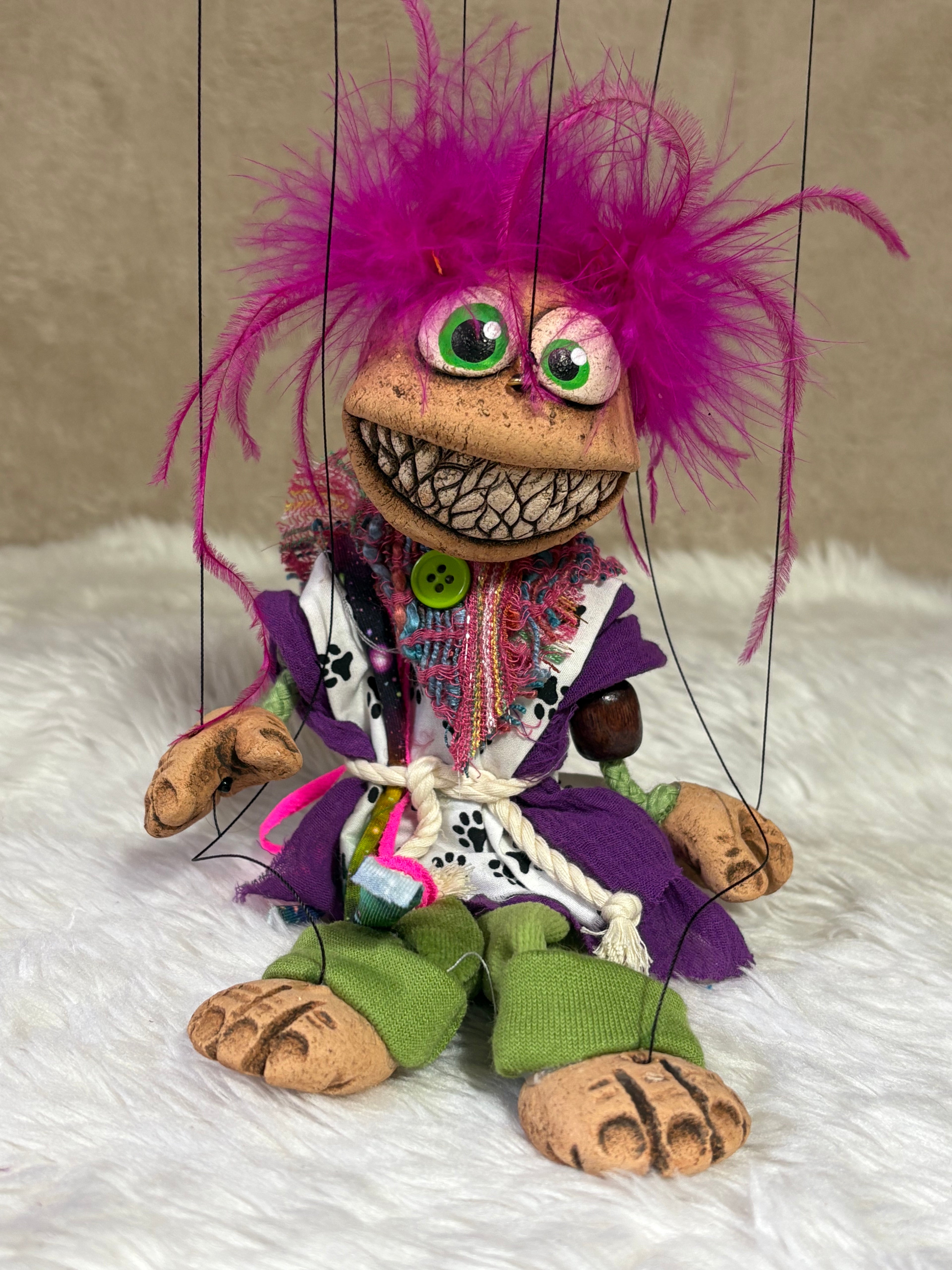 Little Weenie: Classic Marionette Puppet