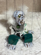 Squizz: Undead Zombie Marionette Puppet