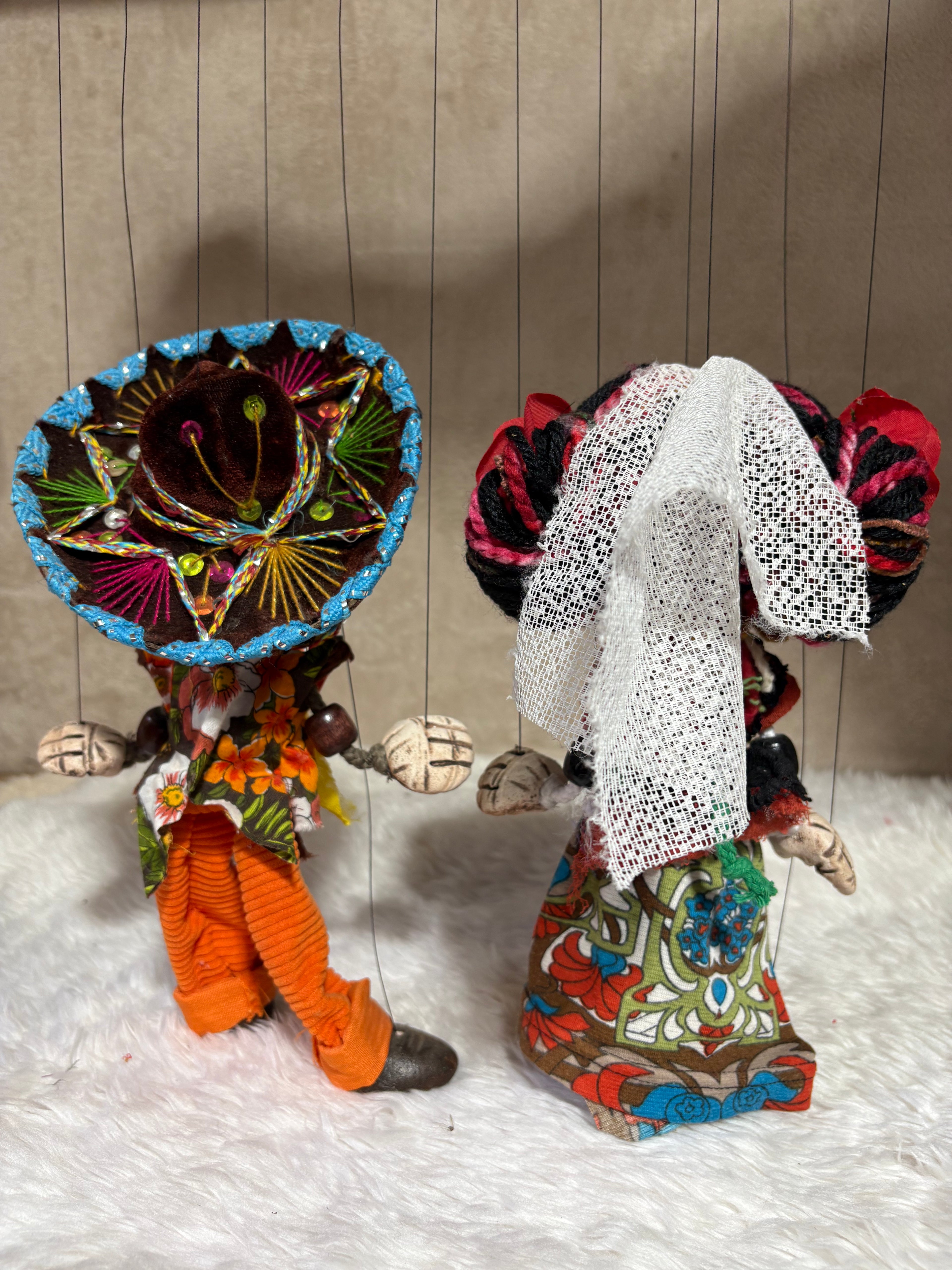 Day-of-the-Dead Couple - Marionette Puppets