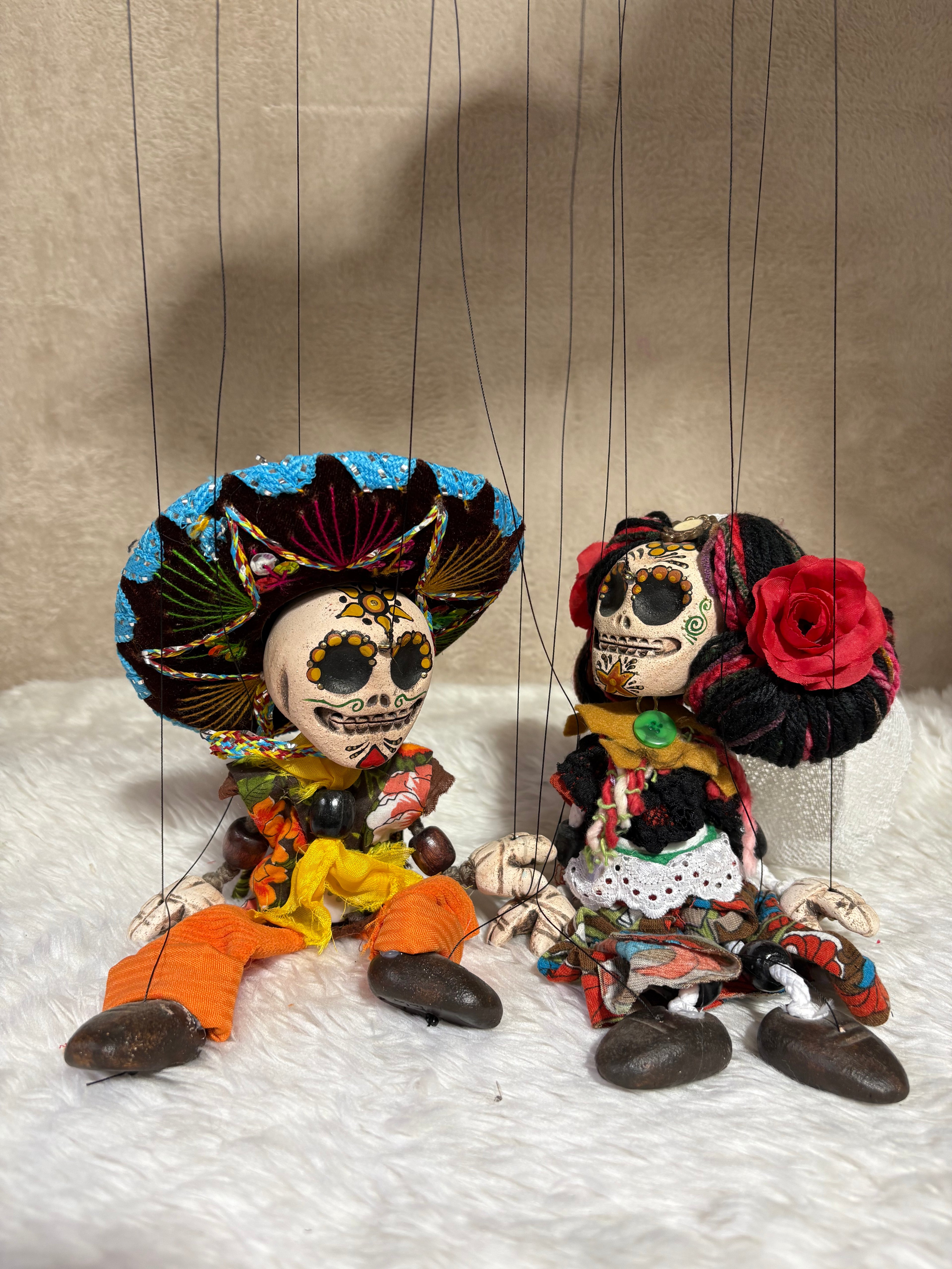 Day-of-the-Dead Couple - Marionette Puppets