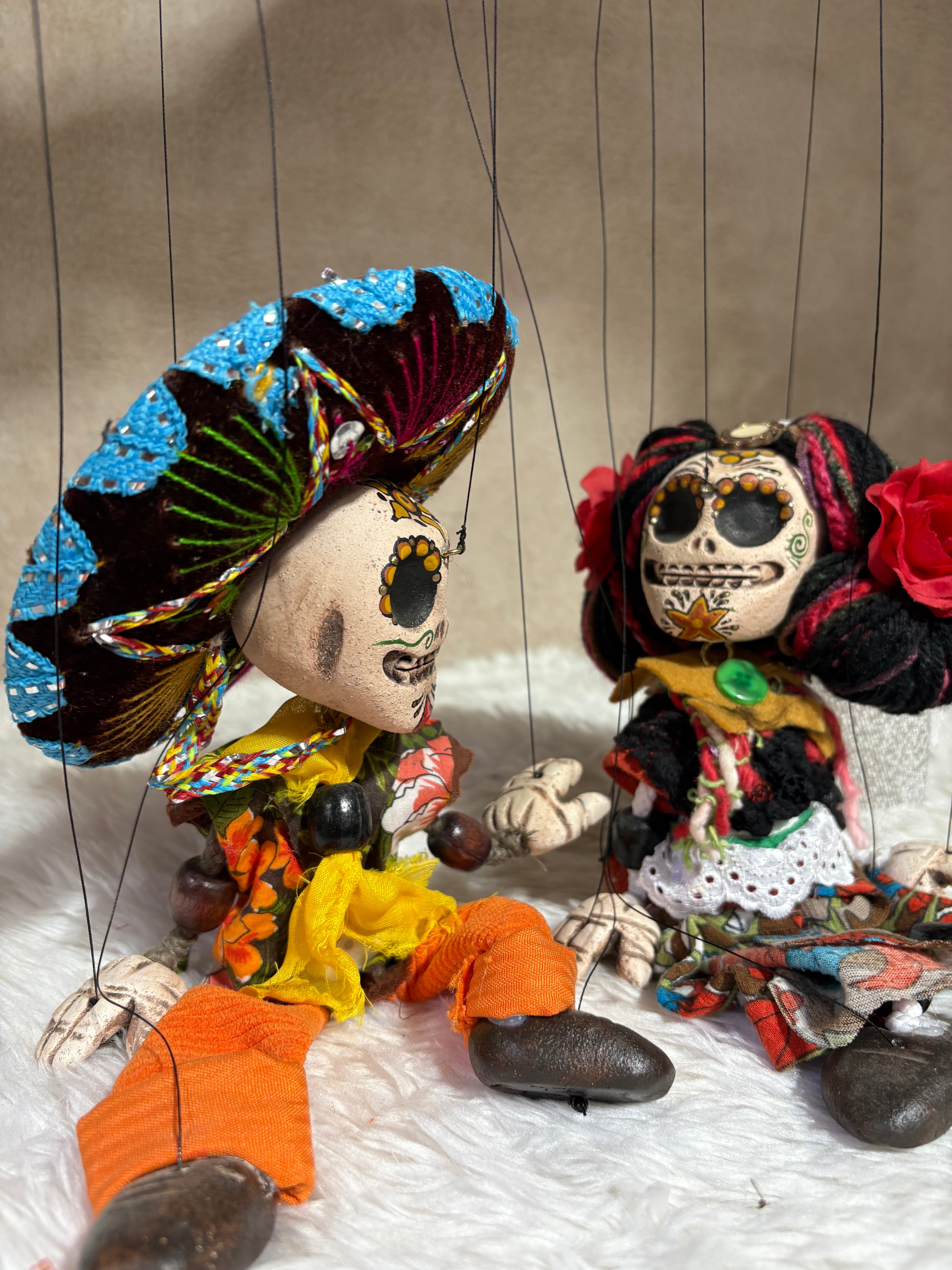 Day-of-the-Dead Couple - Marionette Puppets