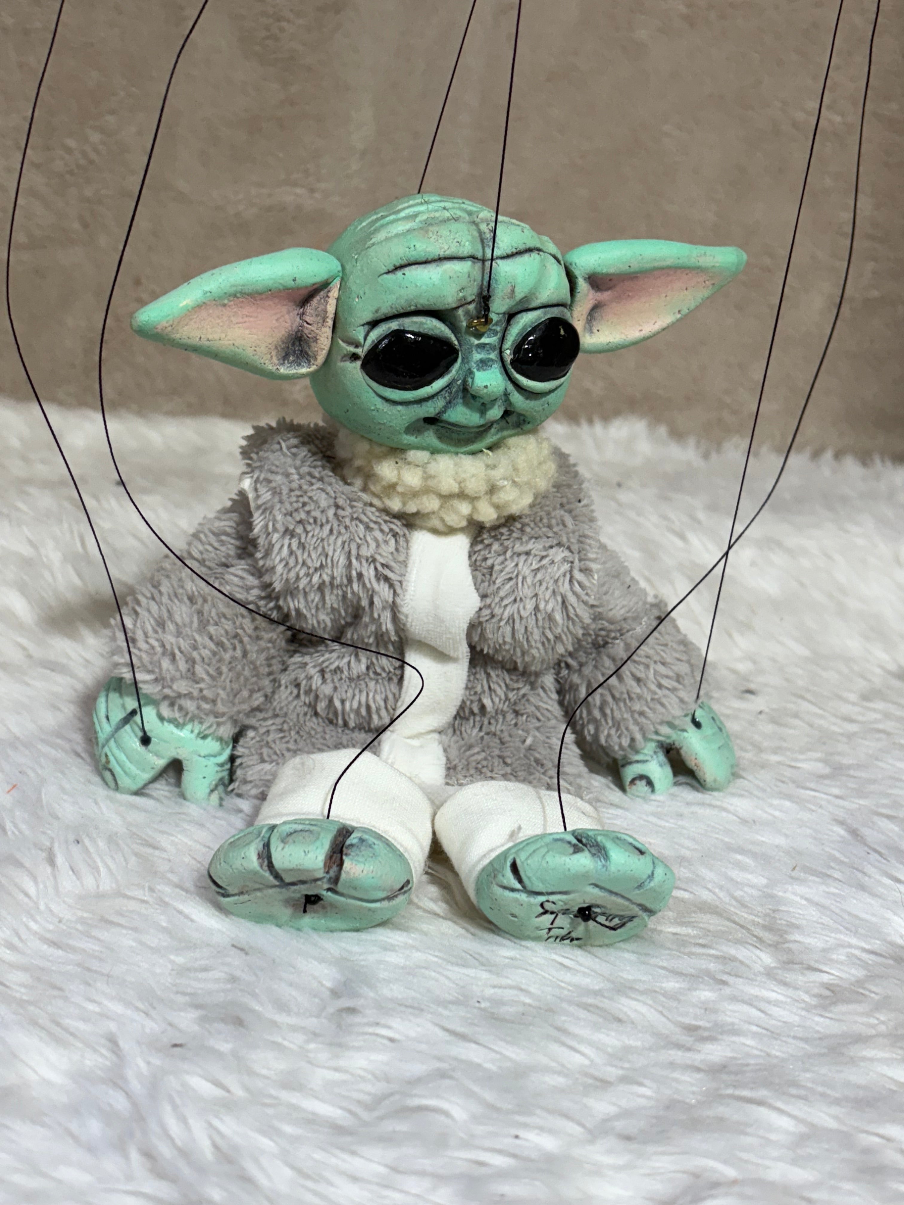Yoda: Marionette Puppet