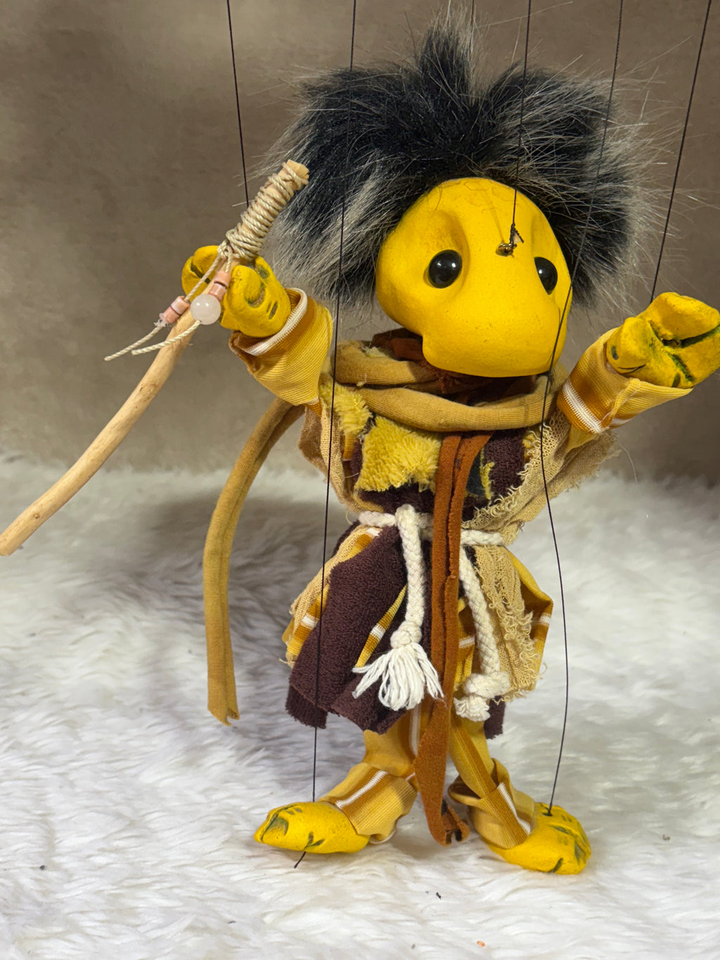 Juz: Desert-Dweller Seeking Answers in the Sands