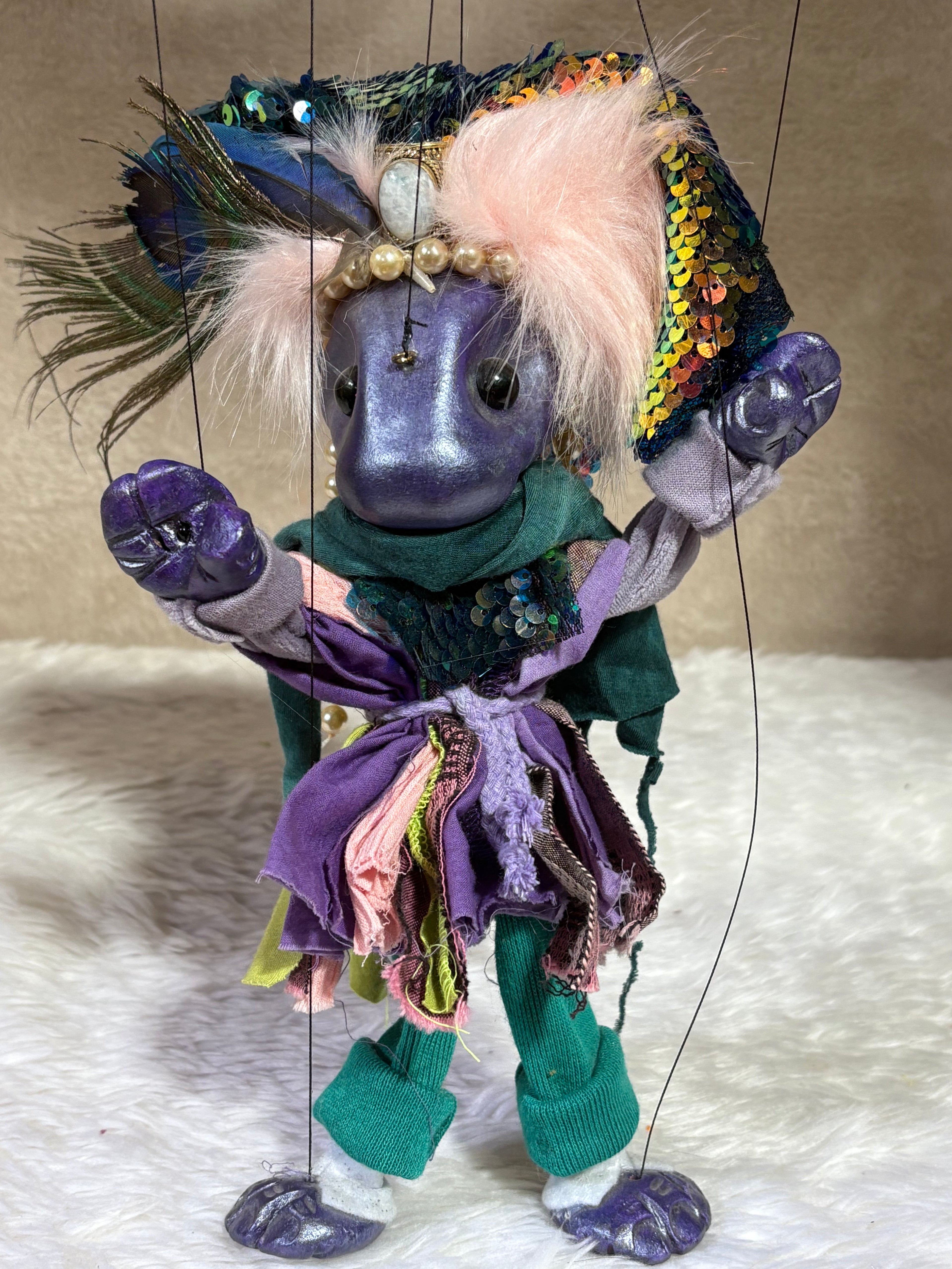 Phorn: Clever Merchant's Ward with a Heart-Breaking Destiny