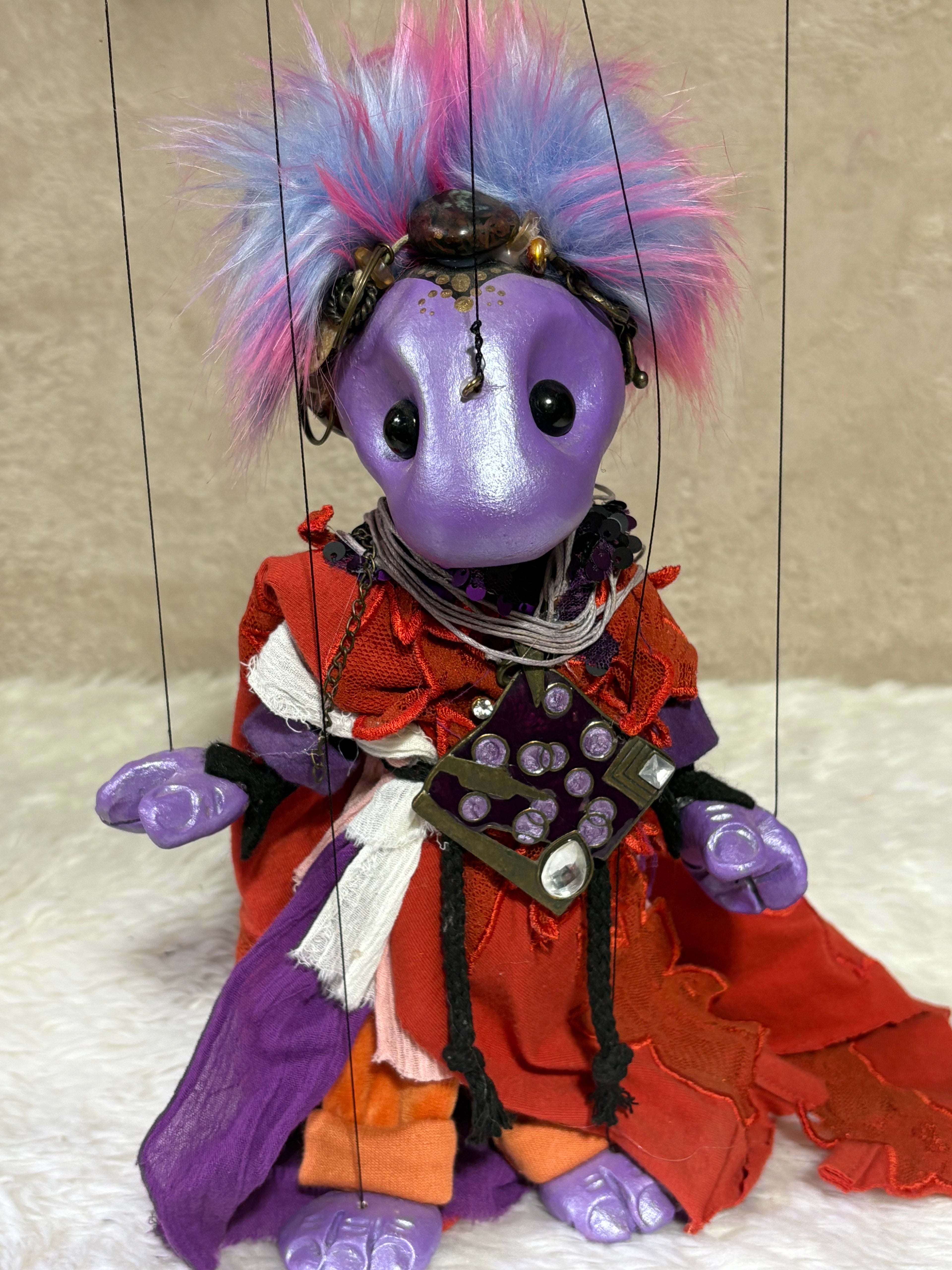 Gubbi: Feyling Storyteller Guarding the Source's Secret