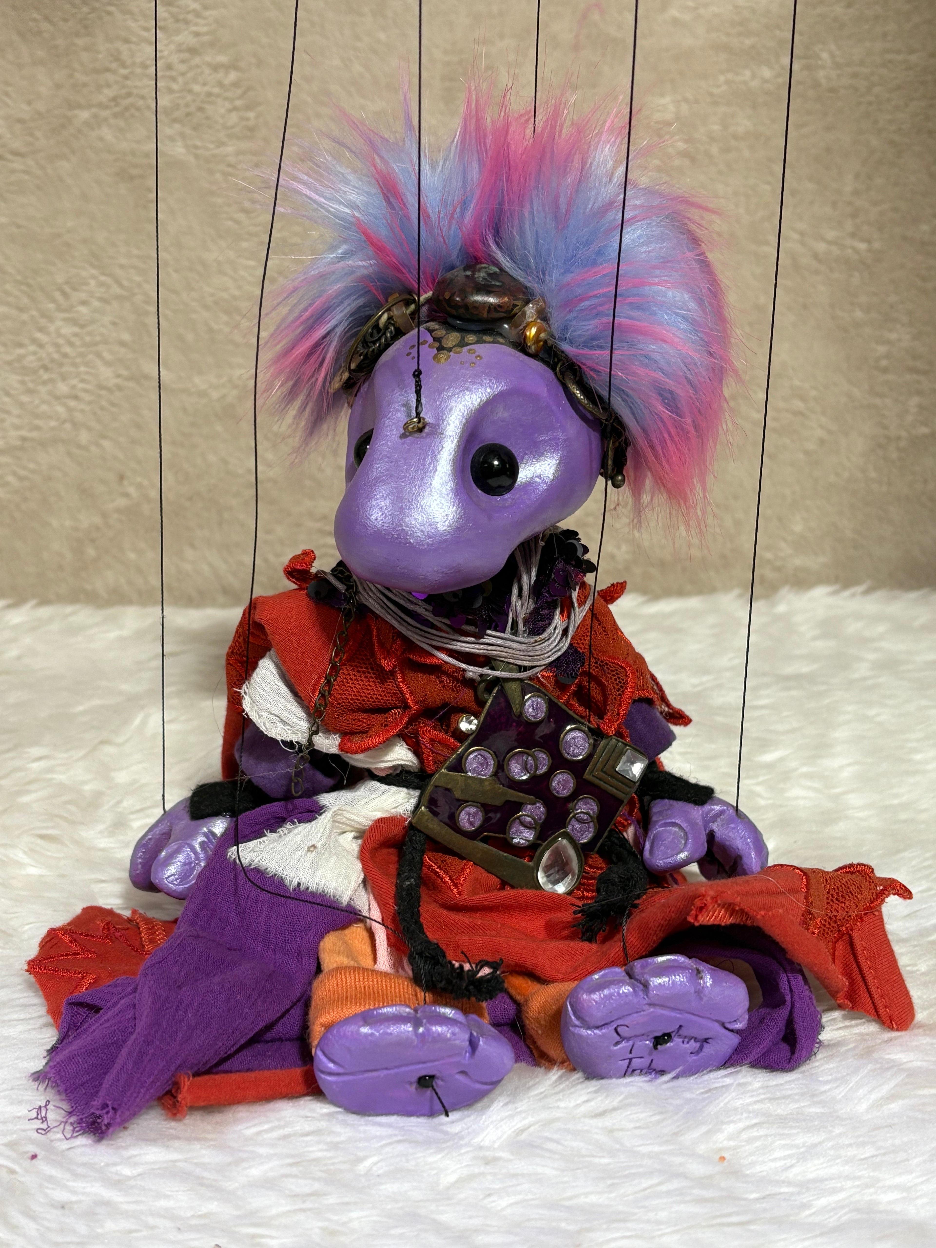 Gubbi: Feyling Storyteller Guarding the Source's Secret