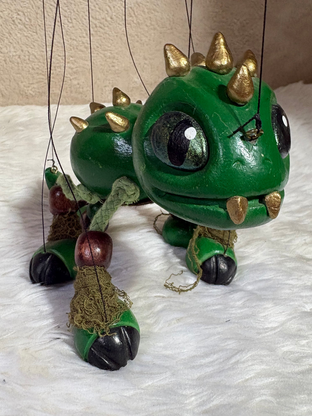 Kyro Emerald Dragon - Marionette Puppet