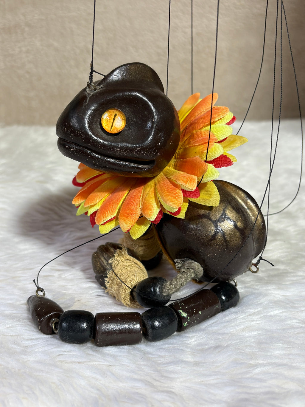 Frilled Neck Lizard- Marionette Puppet