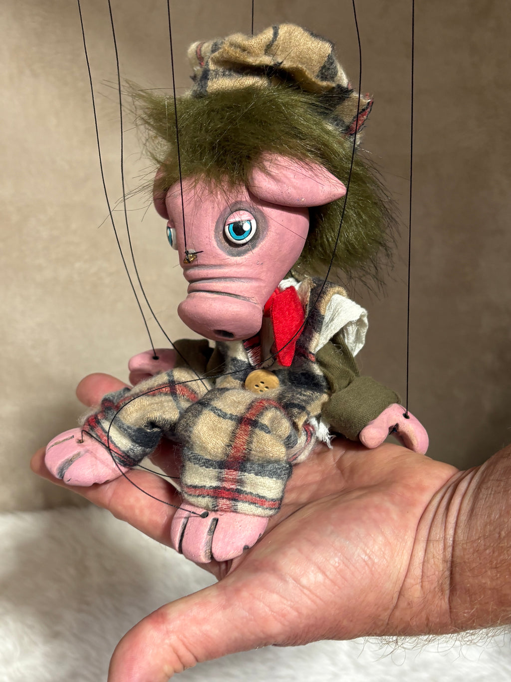 Mr. Piggy: Anthro Marionette