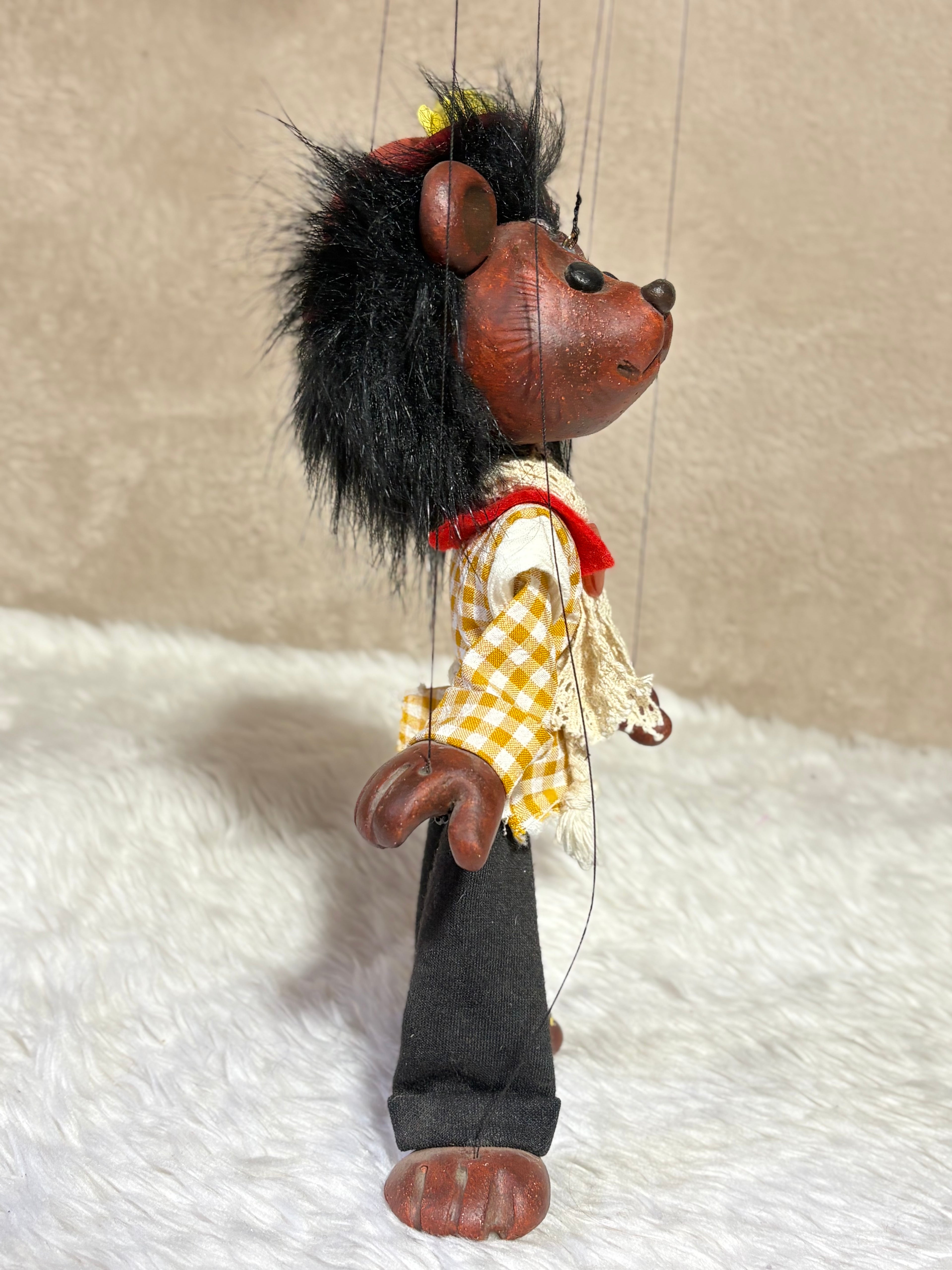 Red Bear : Anthro Marionette