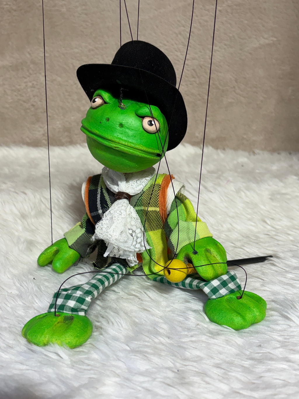 Thaddeus Von Croaksworth : Anthro Marionette