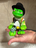 Thaddeus Von Croaksworth : Anthro Marionette