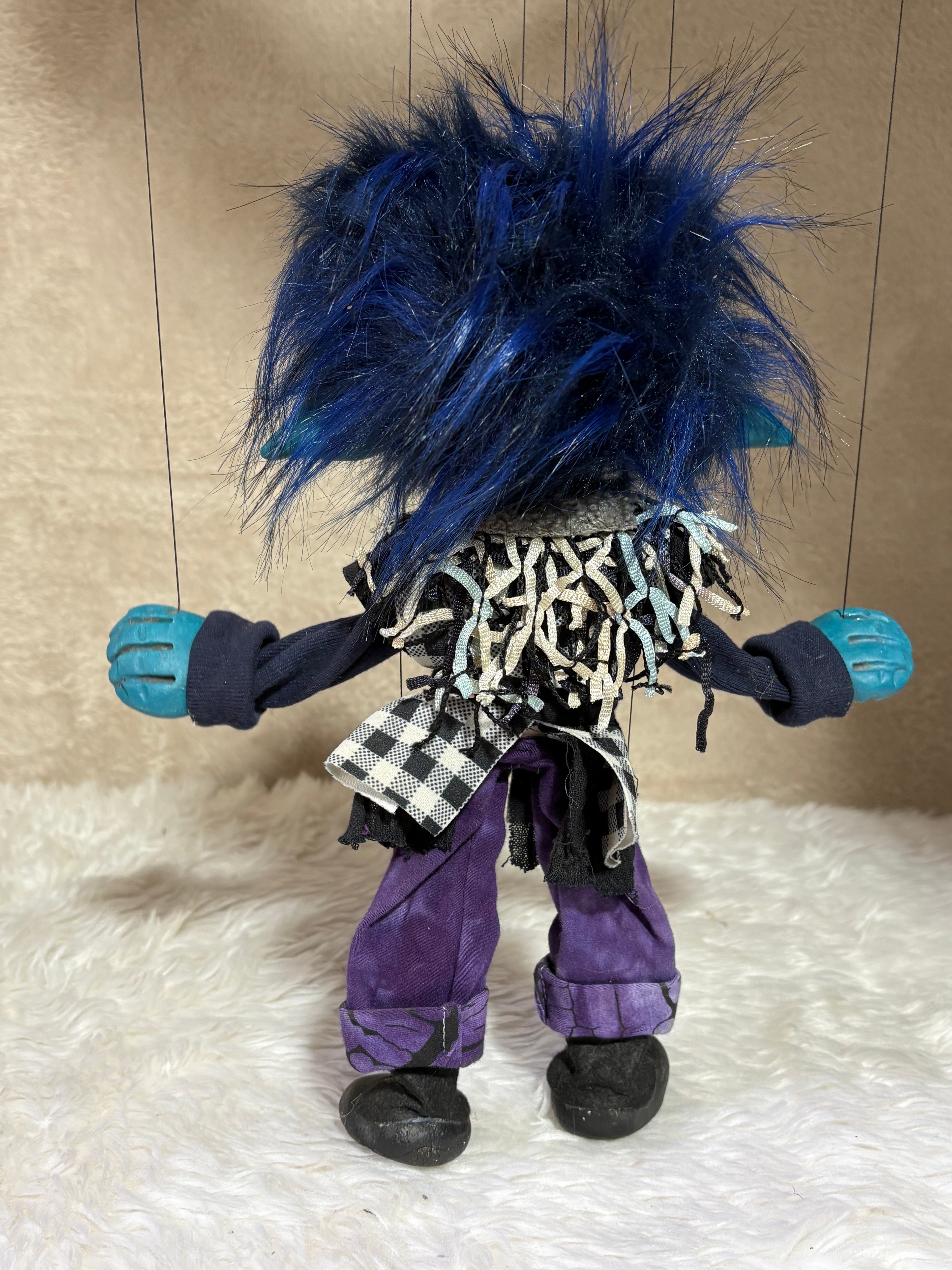 Zender – Marionette Puppet