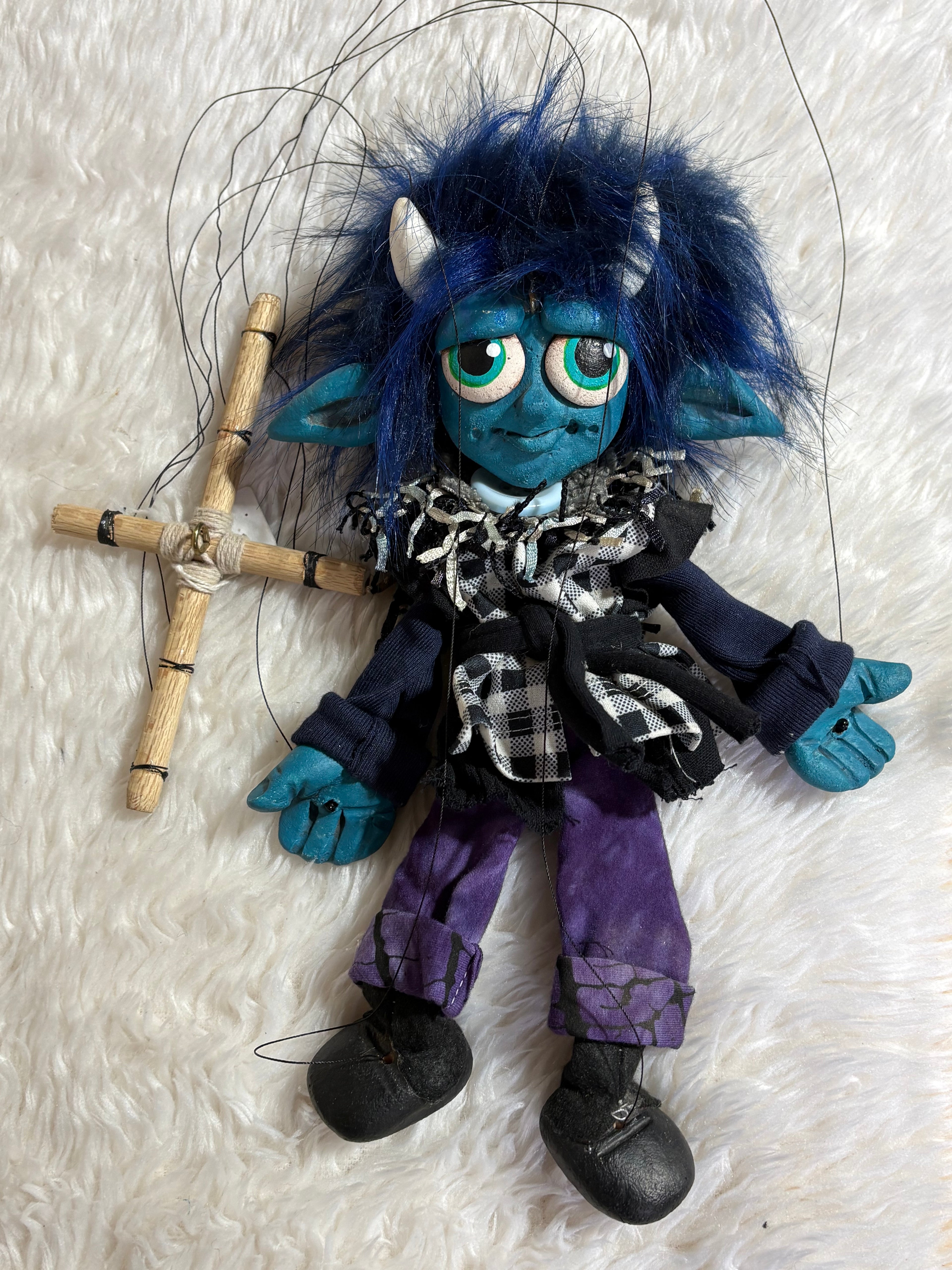 Zender – Marionette Puppet