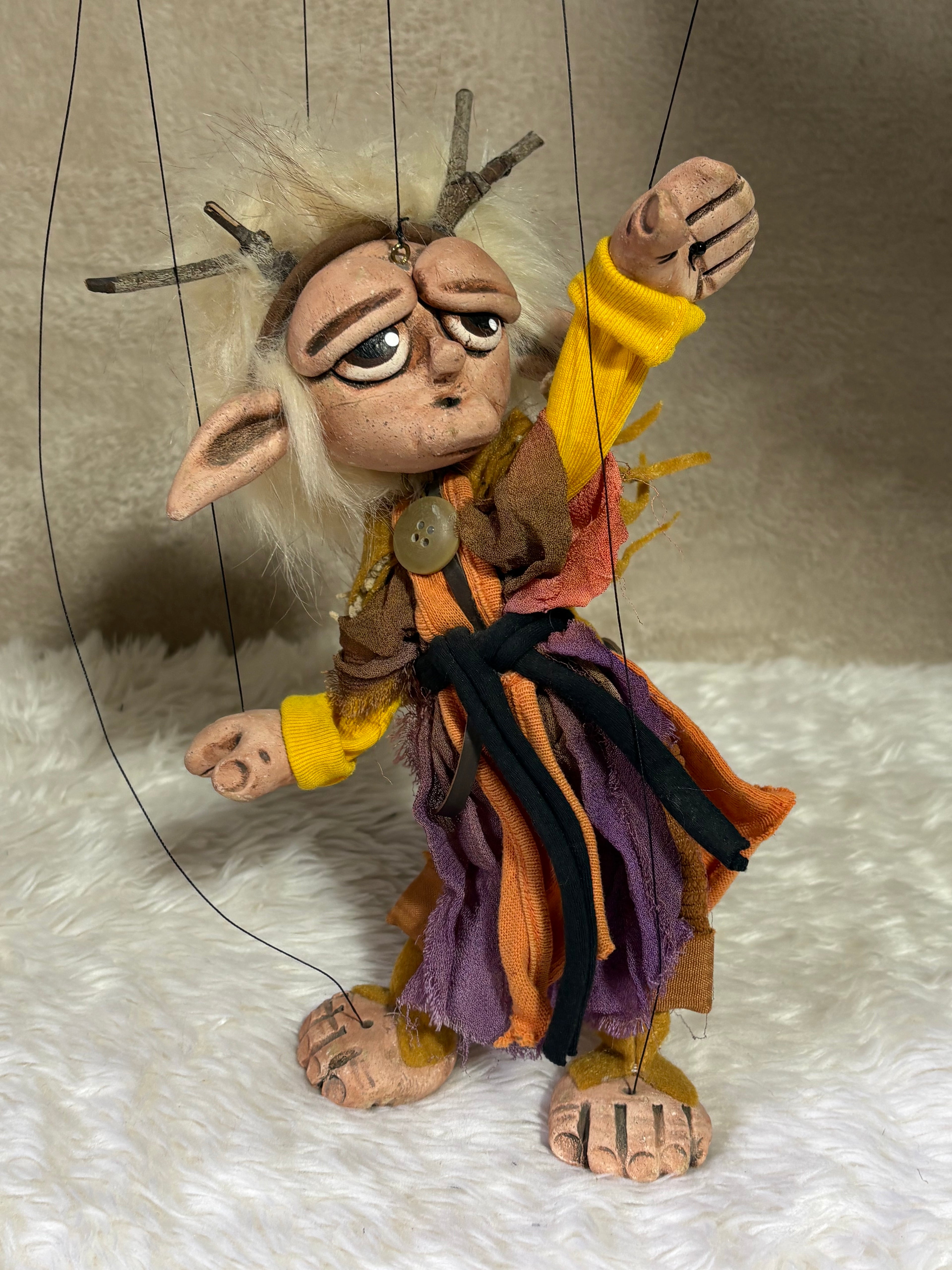 Woo – Marionette Puppet